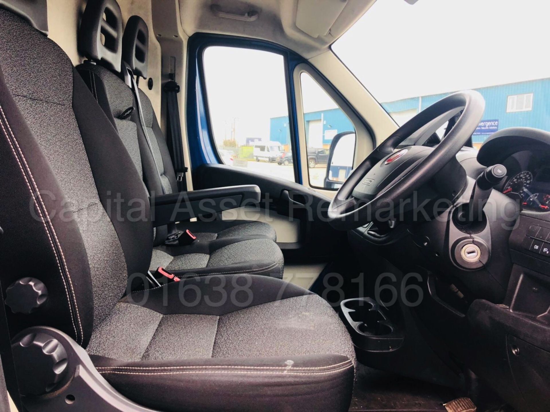 FIAT DUCATO 'XLWB HI-ROOF - MAXI' (2016 MODEL) '2.3 DIESEL - 130 BHP - 6 SPEED' (1 OWNER FROM NEW) - Image 27 of 32
