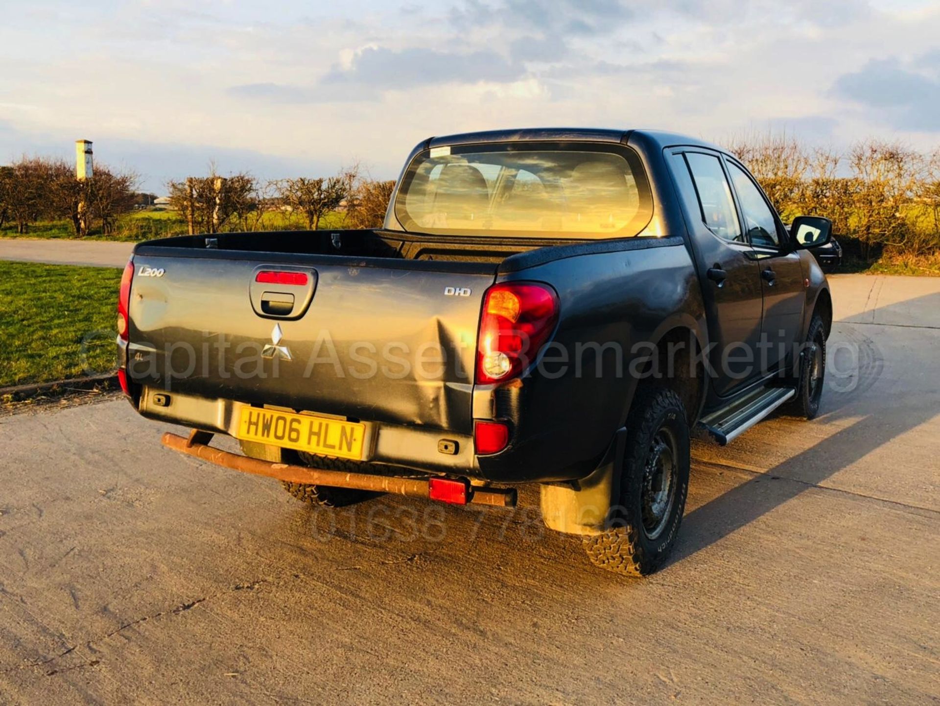 (On Sale) MITSUBISHI L200 '4 LIFE' DOUBLE CAB PICK-UP (2006) '2.5 DI-D - 136 BHP' *AIR CON* (NO VAT) - Image 7 of 20