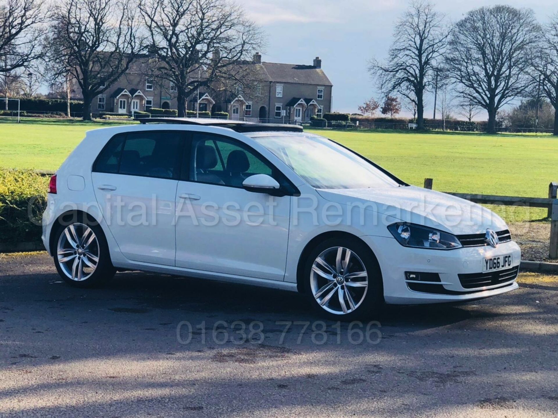 VOLKSWAGEN GOLF 'GT' 5 DOOR (2016 - 66 REG) '2.0 DIESEL - 150 BHP - SAT NAV - PAN ROOF' (1 OWNER)