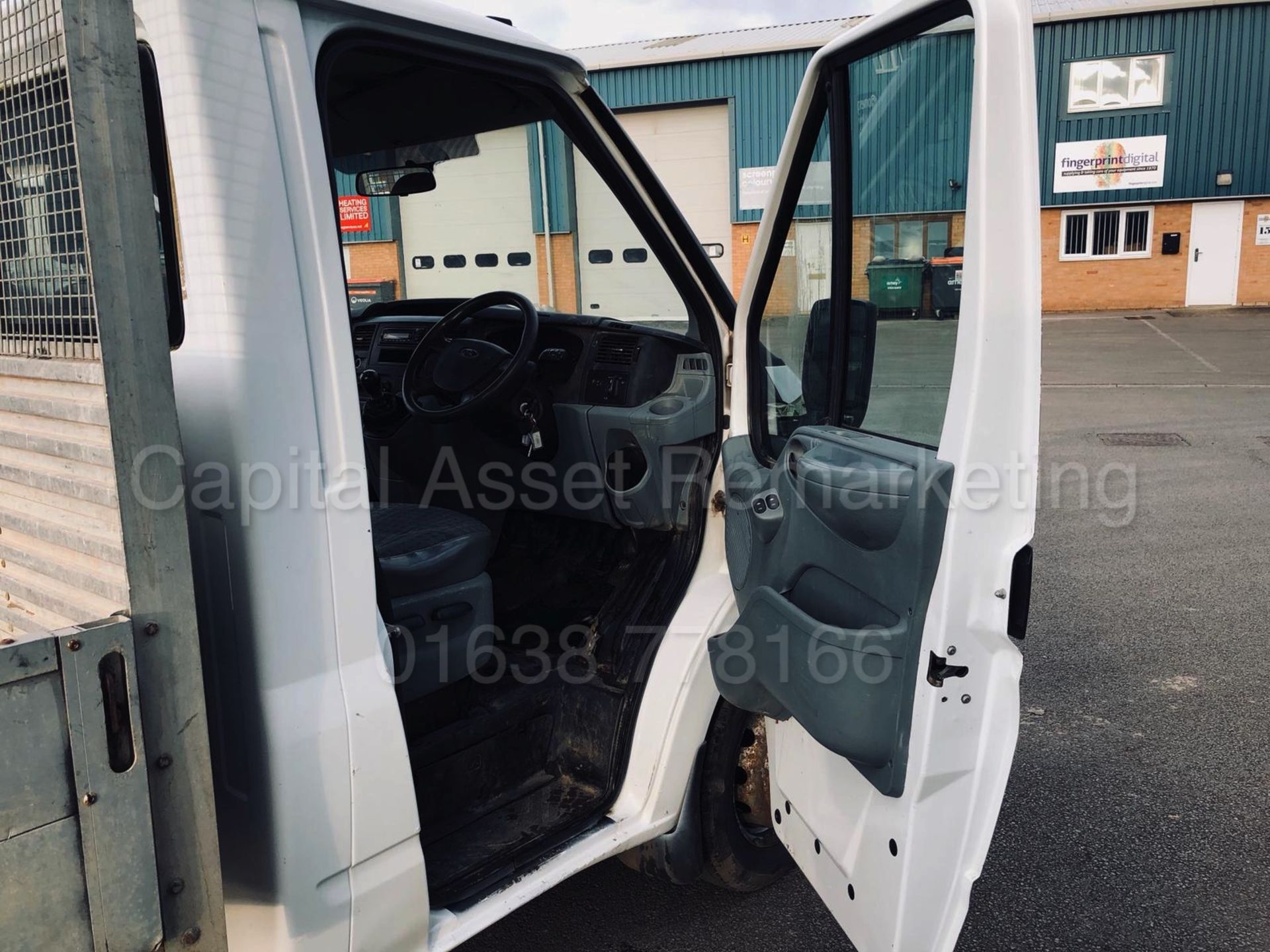 FORD TRANSIT 115 T350L 'LWB - DROPSIDE TRUCK' (2009 - 09 REG) '2.4 TDCI - 115 BHP -6 SPEED' (NO VAT) - Image 17 of 20