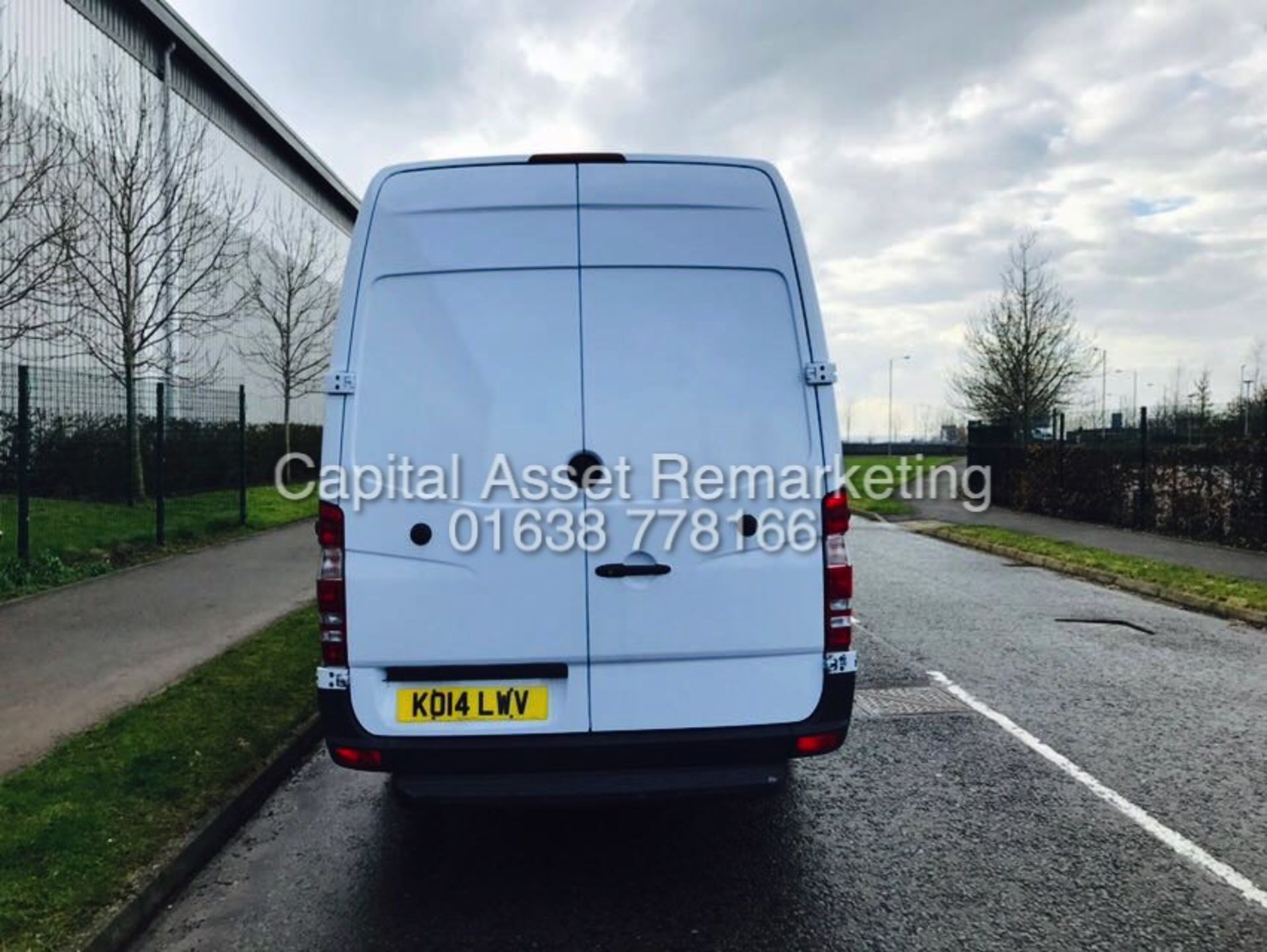 (ON SALE) MERCEDES SPRINTER 313CDI "130BHP" LWB / HI TOP (14 REG) LEZ COMPLIANT - CRUISE - LOW MILES - Image 4 of 12