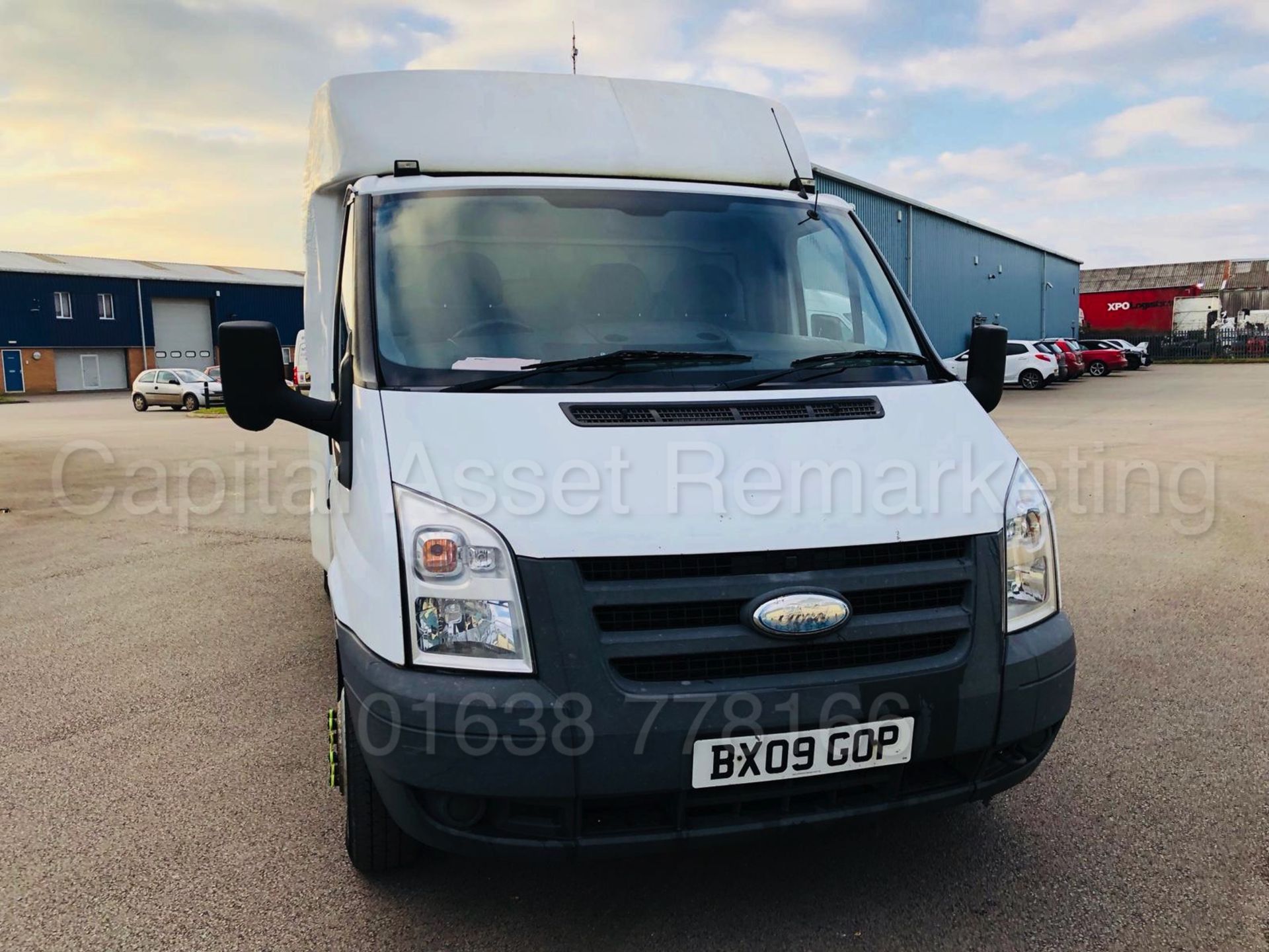 FORD TRANSIT 100 350 'BOX / LUTON VAN' (2009 - 09 REG) '2.4 TDCI - 100 BHP' (1 COMPANY OWNER) - Image 4 of 29