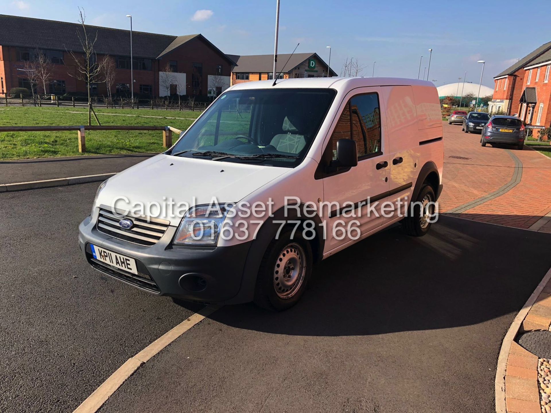 (ON SALE) FORD TRANSIT CONNECT T220L 1.8TDCI - 11 REG - FACELIFT MODEL - SLD - NO VAT TO PAY!!!