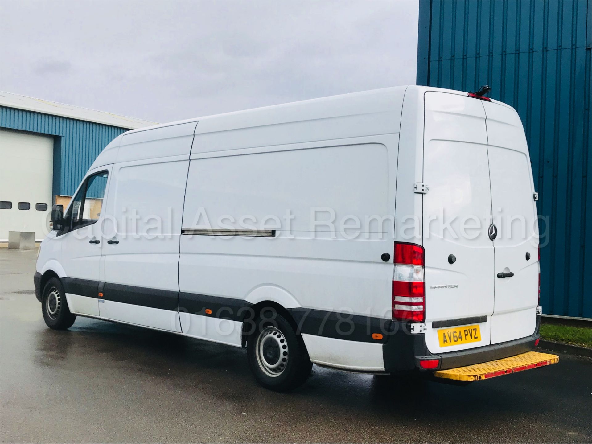 (On Sale) MERCEDES-BENZ SPRINTER 313 CDI 'LWB HI-ROOF' (2015 MODEL) '130 BHP - 6 SPEED' (1 OWNER) - Image 7 of 31