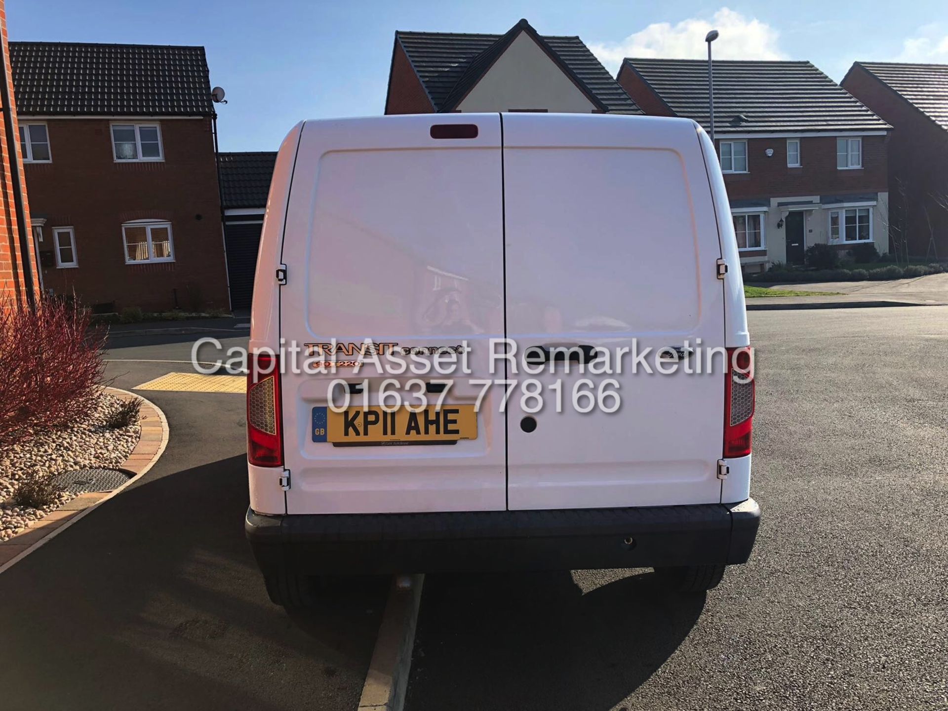 (ON SALE) FORD TRANSIT CONNECT T220L 1.8TDCI - 11 REG - FACELIFT MODEL - SLD - NO VAT TO PAY!!! - Image 3 of 8