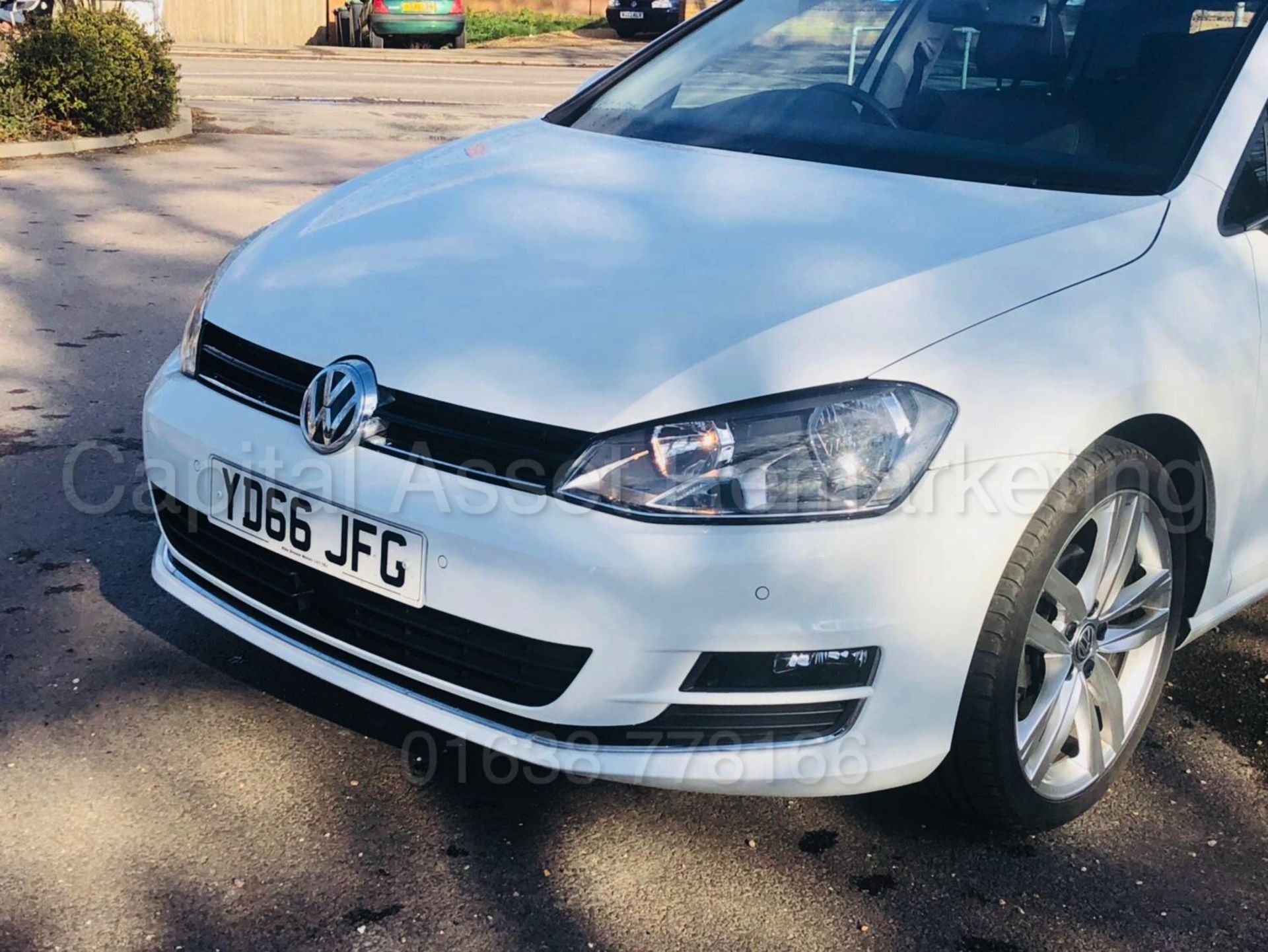 VOLKSWAGEN GOLF 'GT' 5 DOOR (2016 - 66 REG) '2.0 DIESEL - 150 BHP - SAT NAV - PAN ROOF' (1 OWNER) - Image 16 of 48