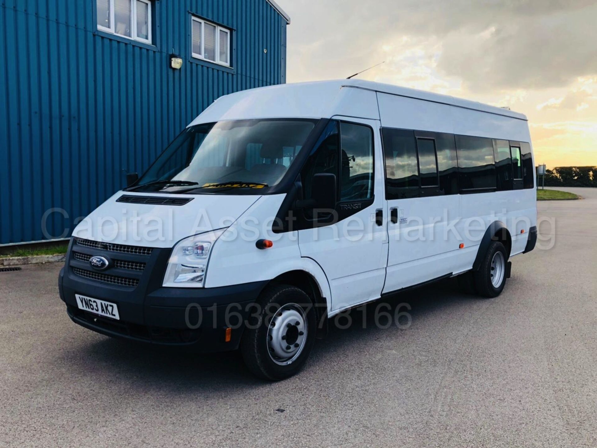 FORD TRANSIT 135 T430 'XLWB - 17 SEATER MINI-BUS' (2014 MODEL) '2.2 TDCI - 135 BHP - 6 SPEED'