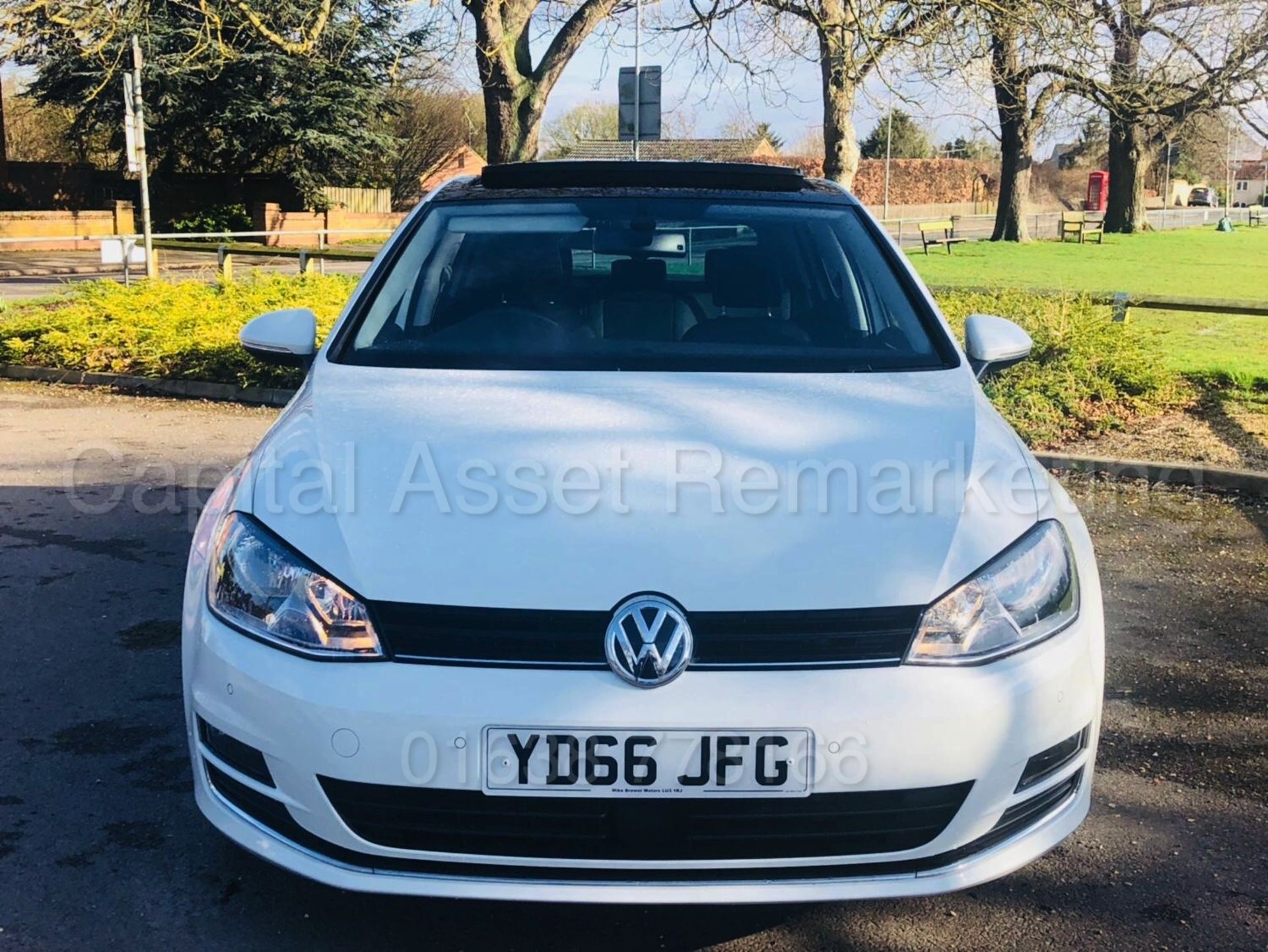 VOLKSWAGEN GOLF 'GT' 5 DOOR (2016 - 66 REG) '2.0 DIESEL - 150 BHP - SAT NAV - PAN ROOF' (1 OWNER) - Image 4 of 48