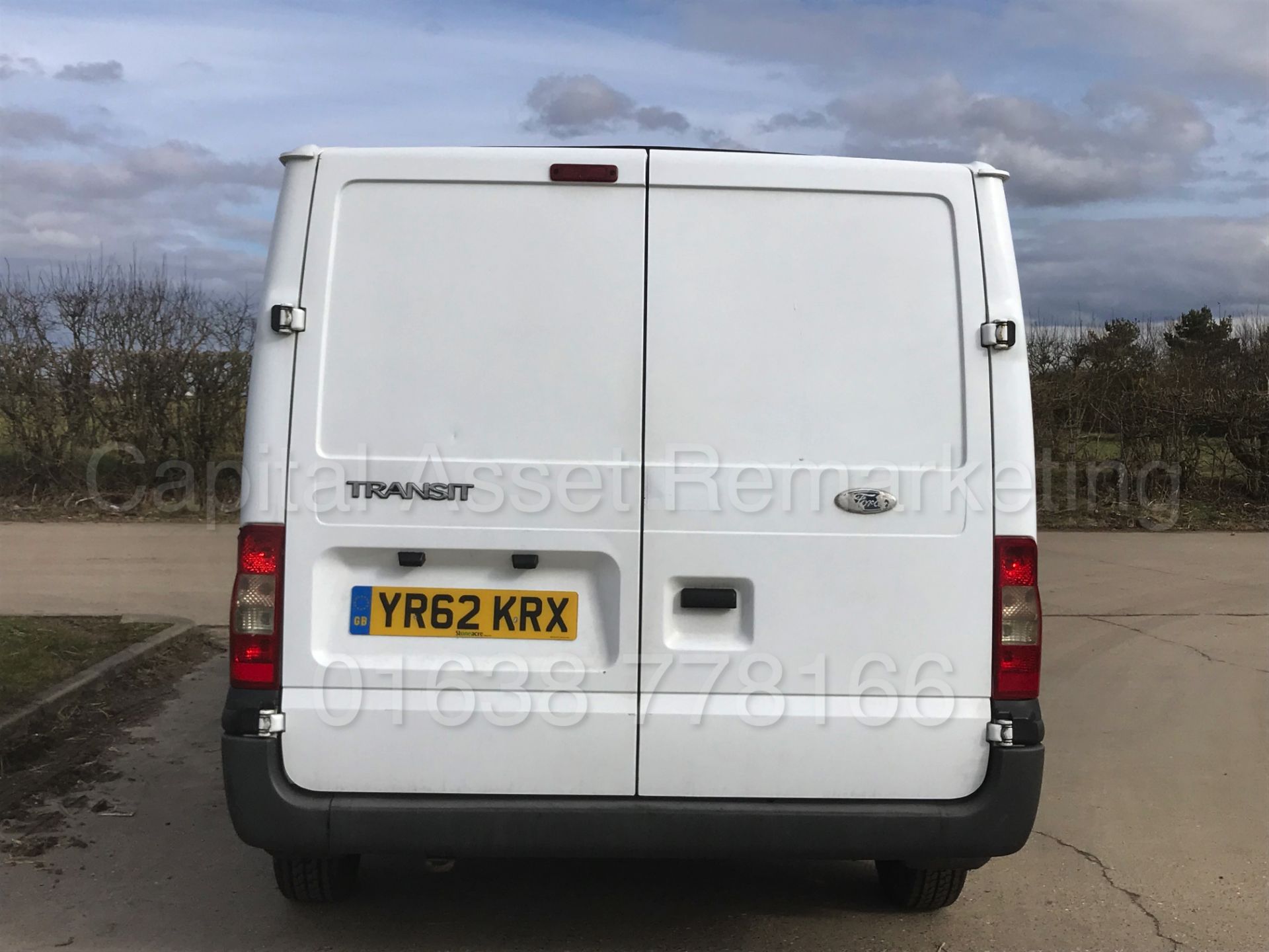 (On Sale) FORD TRANSIT FWD 'SWB - PANEL VAN' (2013 MODEL) '2.2 TDCI - 100 BHP - 6 SPEED' *1 OWNER* - Image 8 of 25