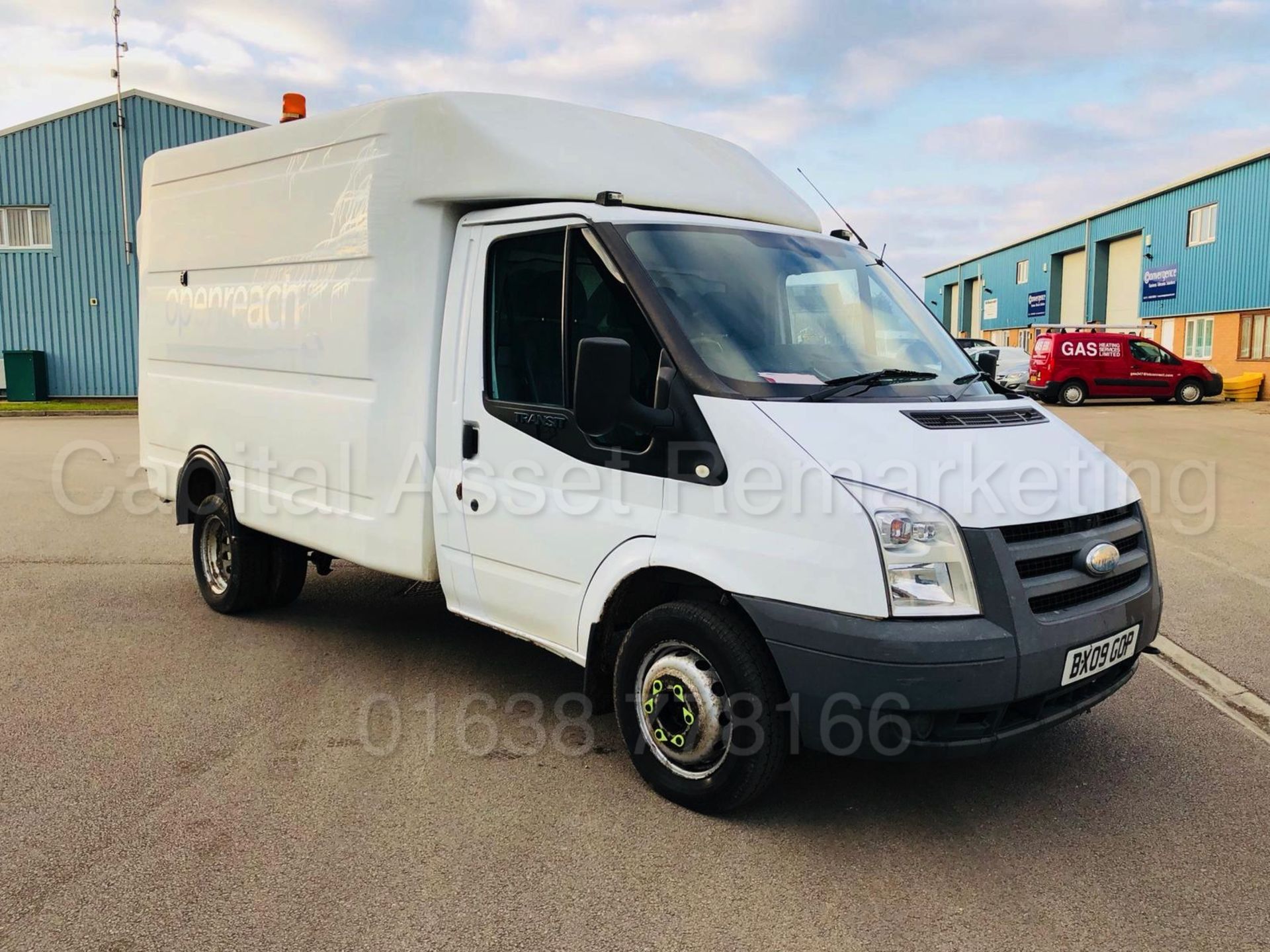 FORD TRANSIT 100 350 'BOX / LUTON VAN' (2009 - 09 REG) '2.4 TDCI - 100 BHP' (1 COMPANY OWNER)