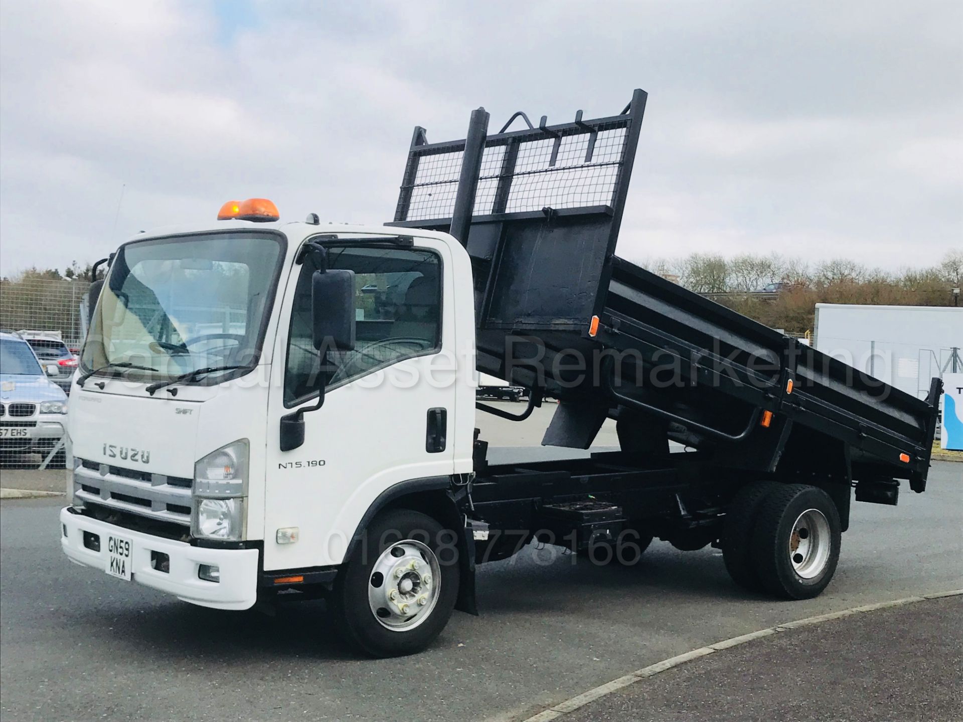 (On Sale) ISUZU TRUCKS FORWARD N75.190 'TIPPER' (2010) '5.2 DIESEL - 190 BHP' **LOW MILES** - Image 7 of 38