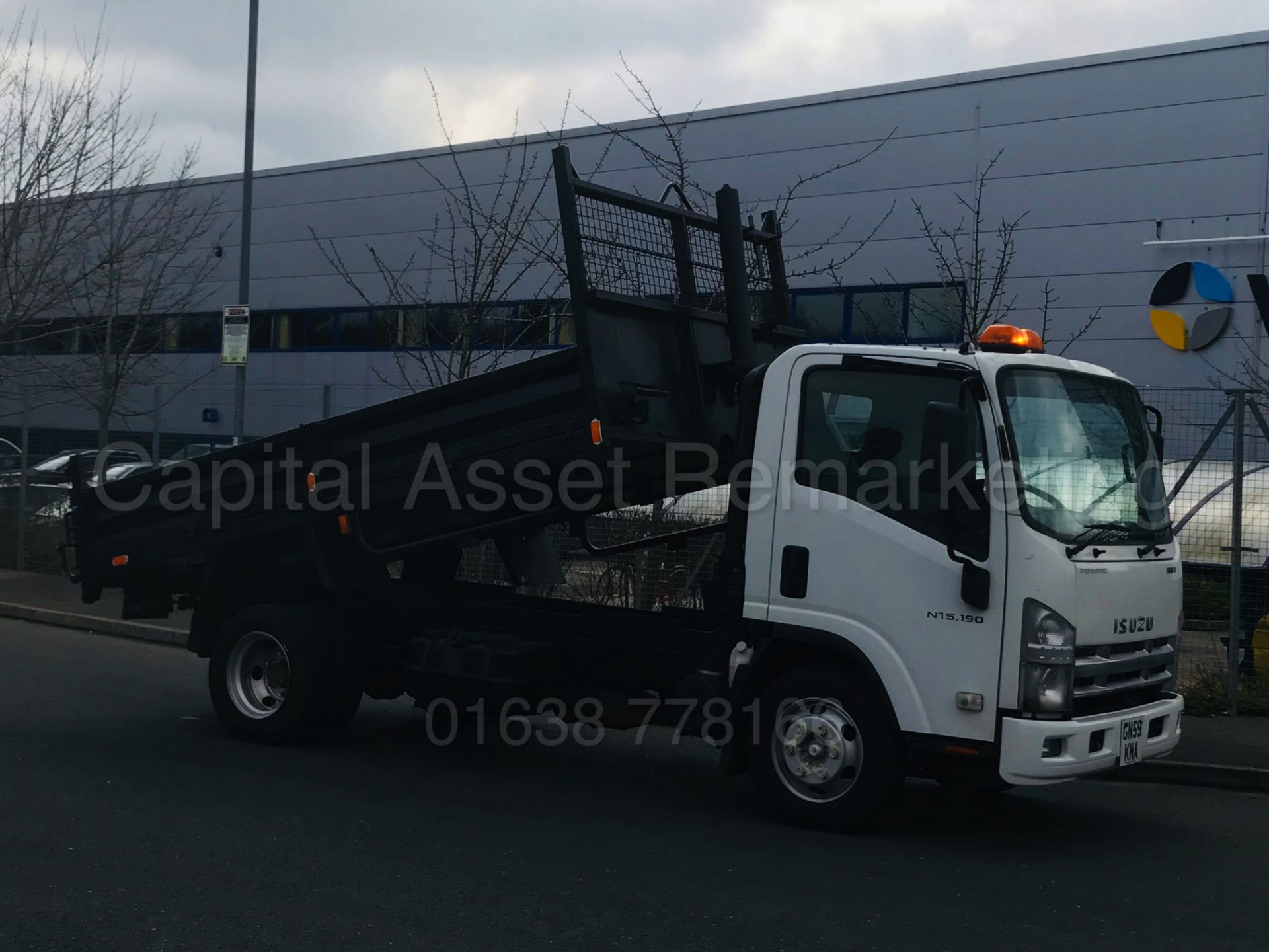 (On Sale) ISUZU TRUCKS FORWARD N75.190 'TIPPER' (2010) '5.2 DIESEL - 190 BHP' **LOW MILES** - Image 15 of 38