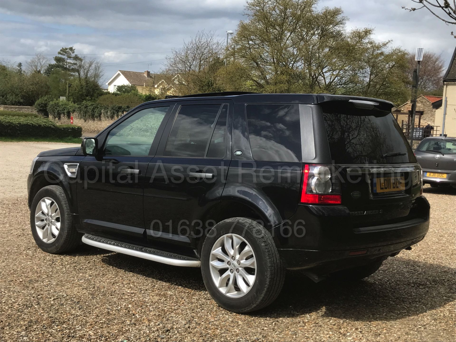 (On Sale) LAND ROVER FREELANDER 'HSE EDITION' (2011) '2.2 SD4 - AUTO' *SAT NAV - LEATHER - PAN ROOF* - Bild 7 aus 45