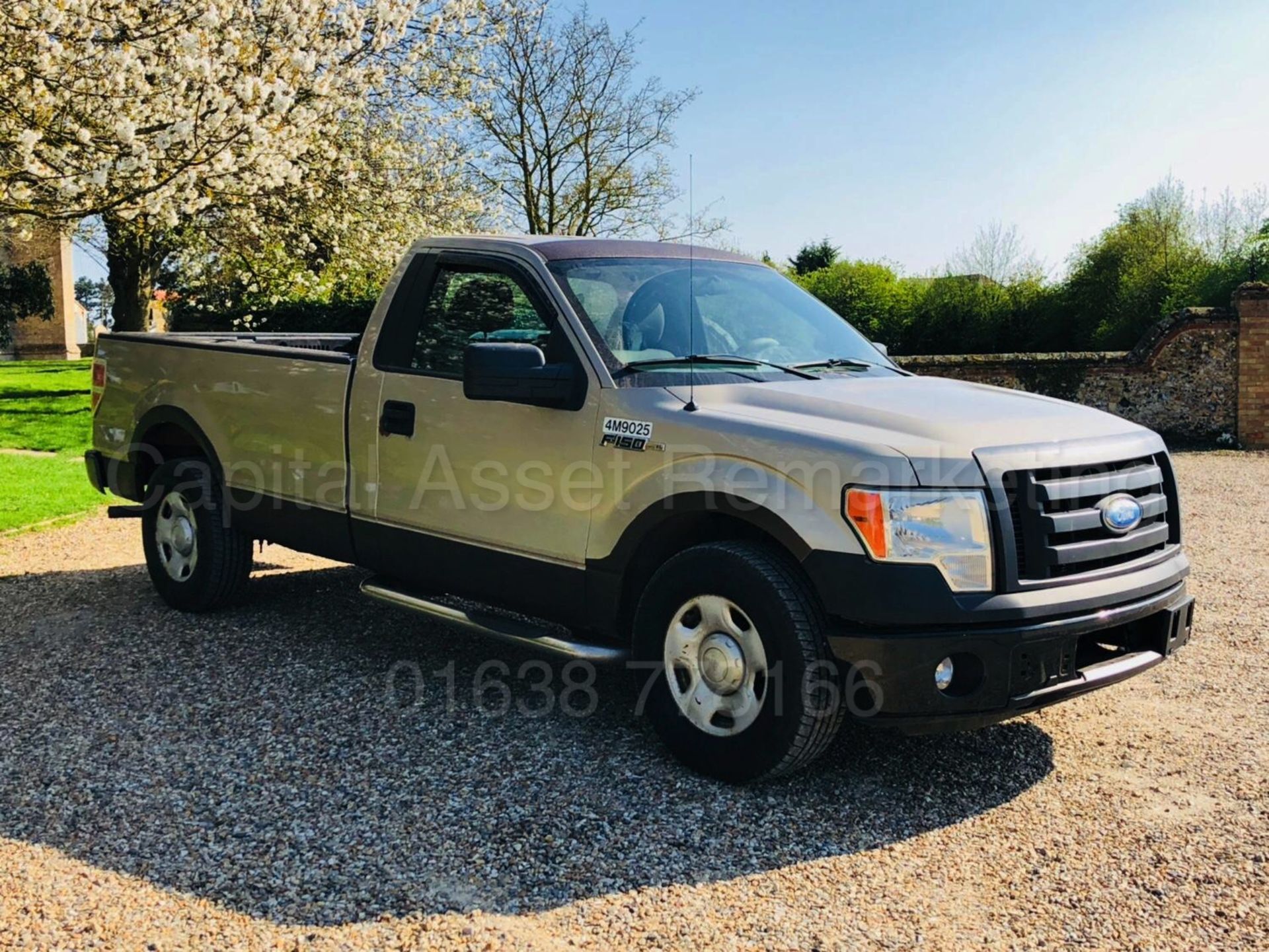 FORD F-150 'XL EDITON' SINGLE CAB PICK-UP (2010 MODEL) '5.0 V8 - AUTO COLOUM CHANGE' **AIR CON**