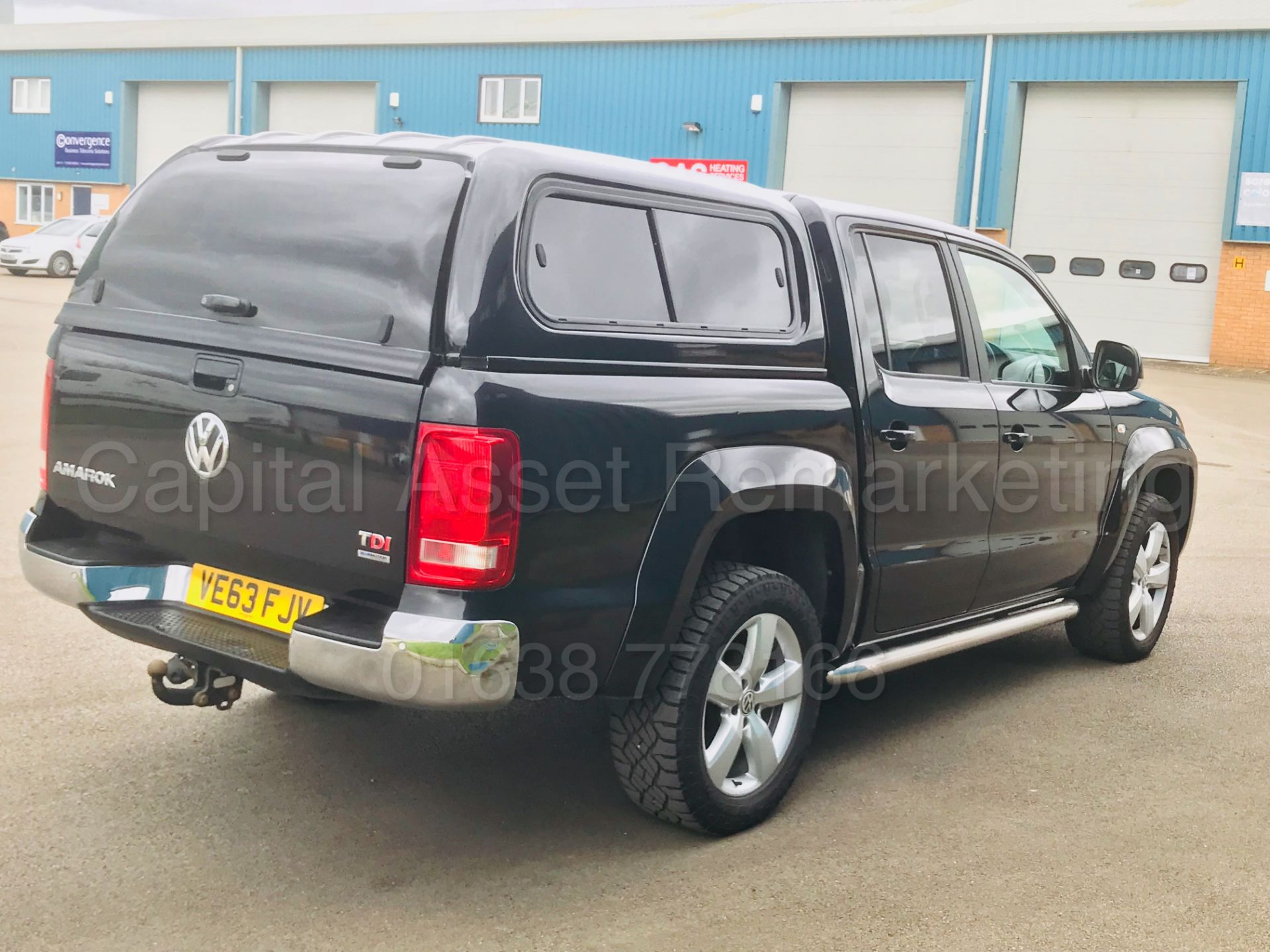 VOLKSWAGEN AMAROK 'HIGHLINE' D/CAB PICK-UP (2014 MODEL) '2.0 TDI - 180 BHP - AUTO - LEATHER - NAV' - Bild 12 aus 47