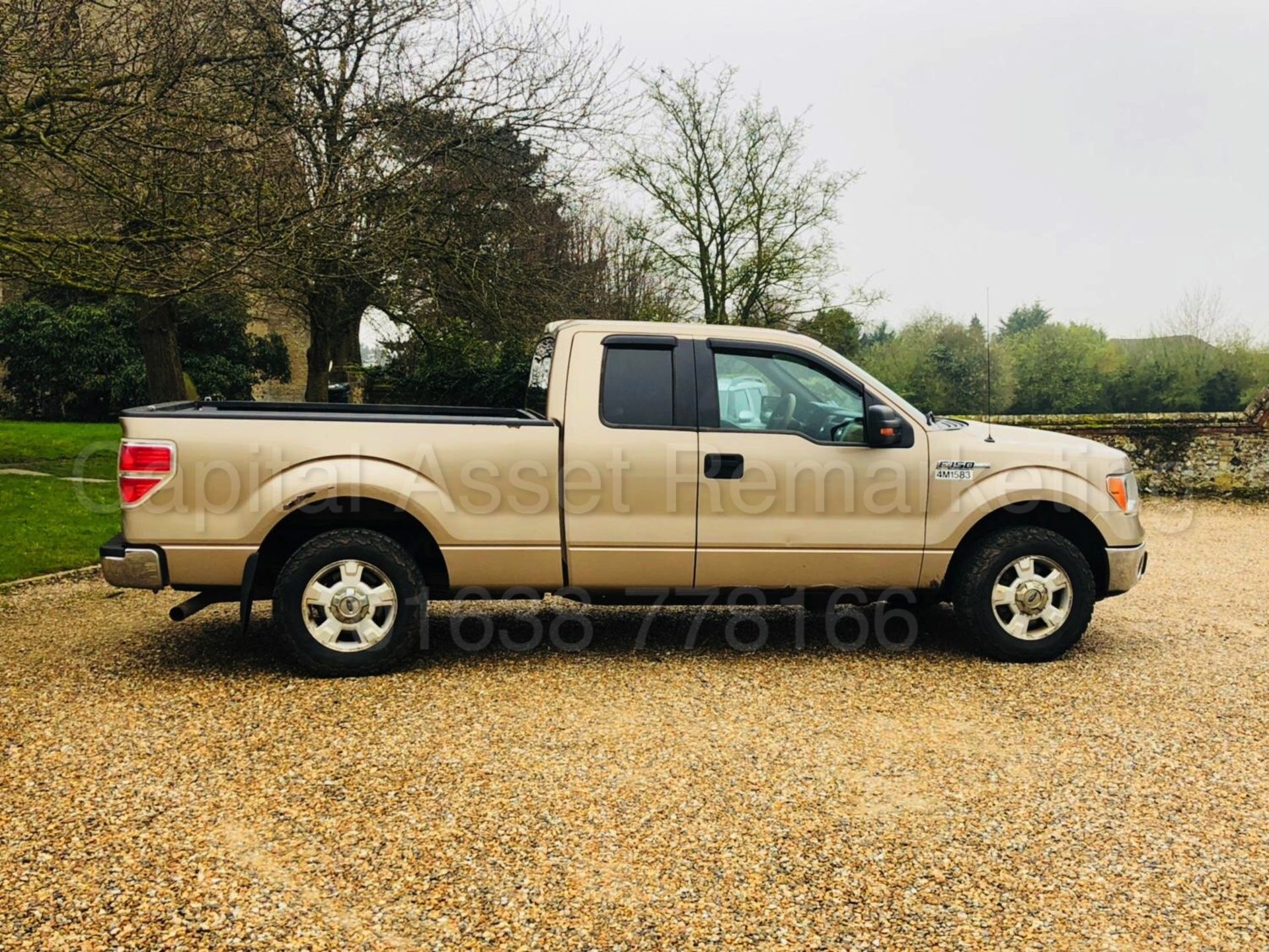 FORD F-150 'XLT EDITION' KING CAB (2012 MODEL) '5.0 V8 - COLUM GEARBOX' **MASSIVE SPEC** - Image 11 of 33
