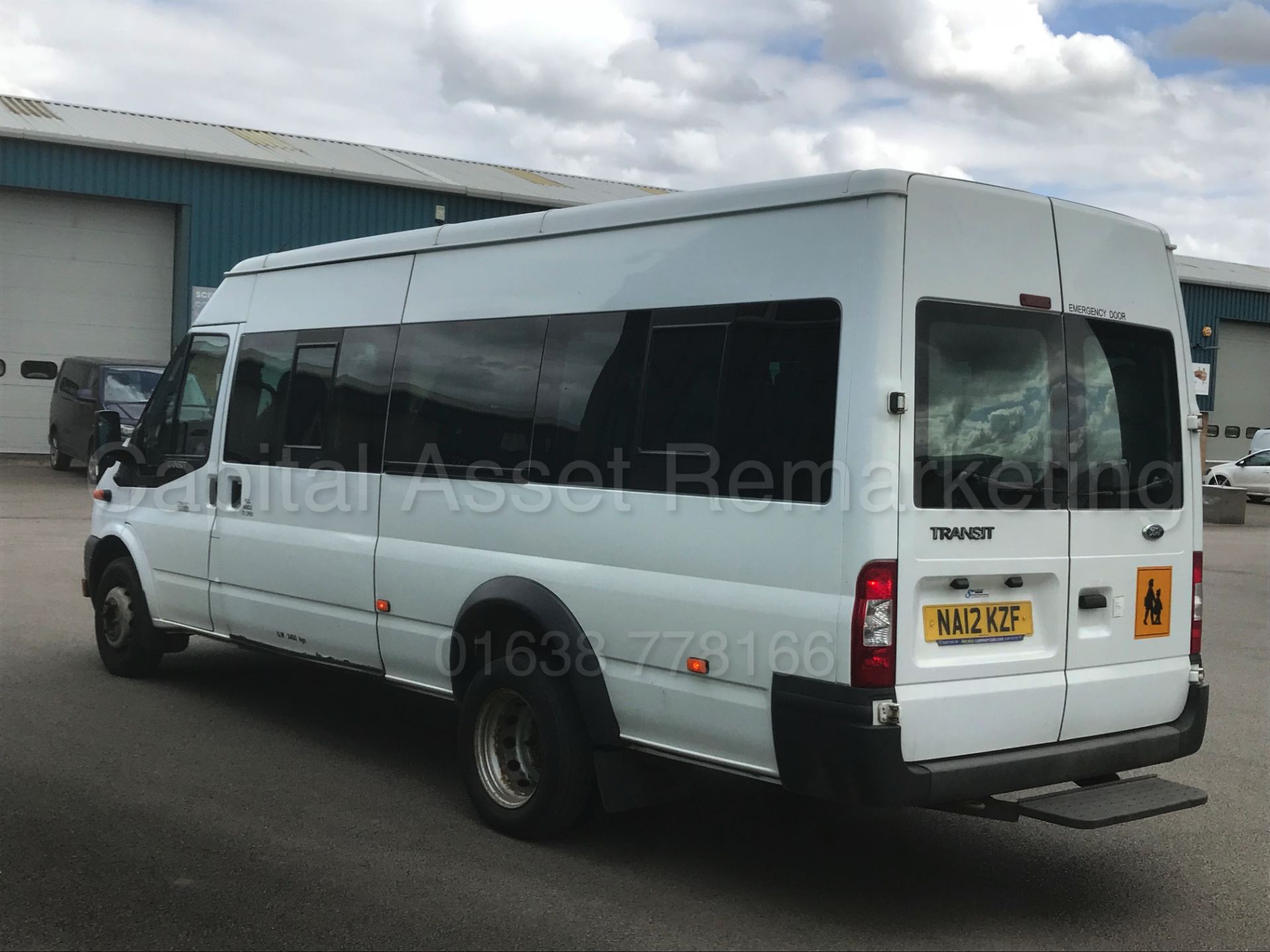 (On Sale) FORD TRANSIT 135 T430 'XLWB - 17 SEATER MINI-BUS' (2012) '2.2 TDCI - 135 BHP - 6 SPEED' - Image 7 of 34