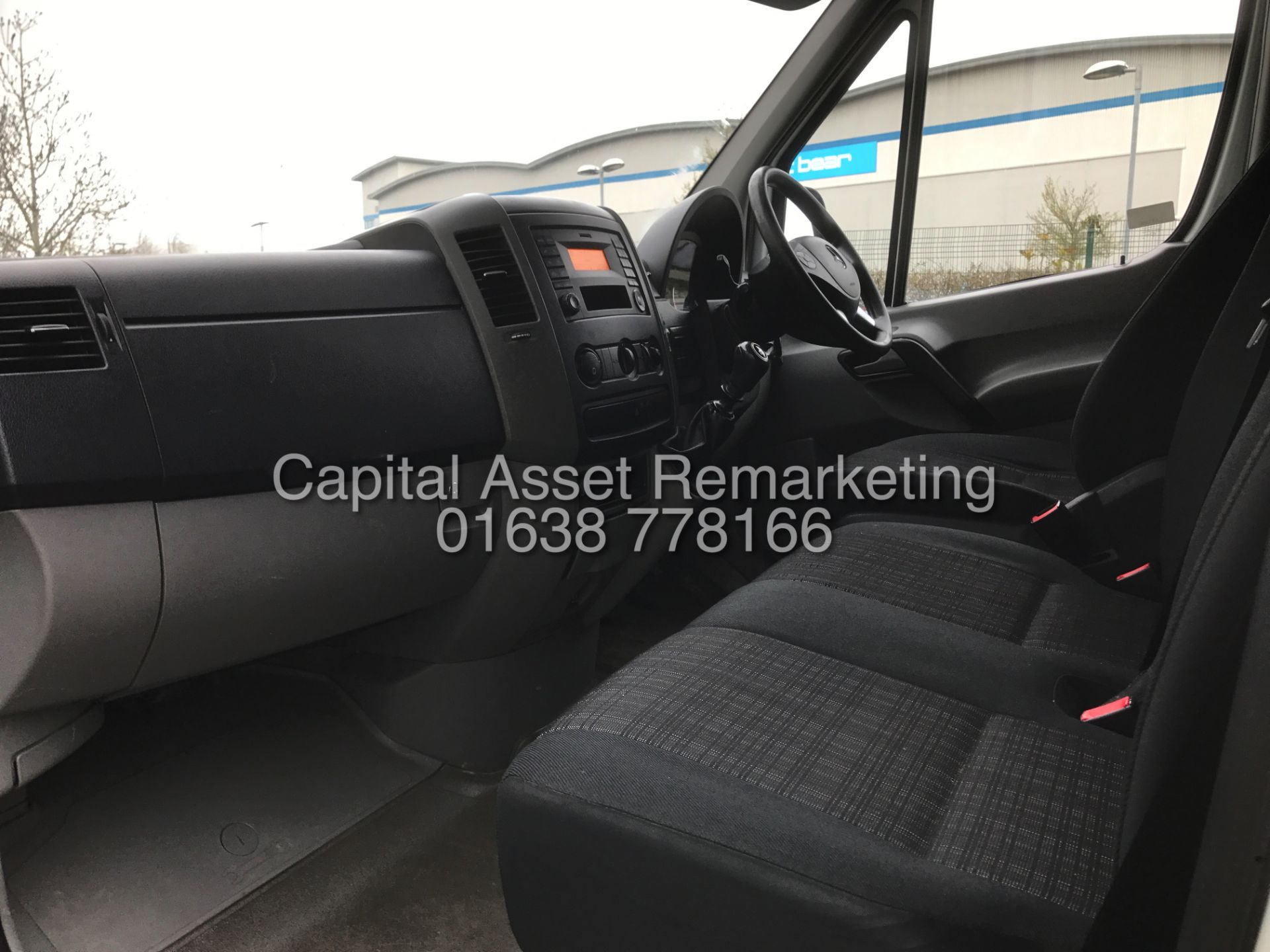 MERCEDES SPRINTER 313CDI "130BHP - 6 SPEED" LWB / HI TOP (2015 MODEL) CRUISE - ELEC PACK - Image 10 of 13