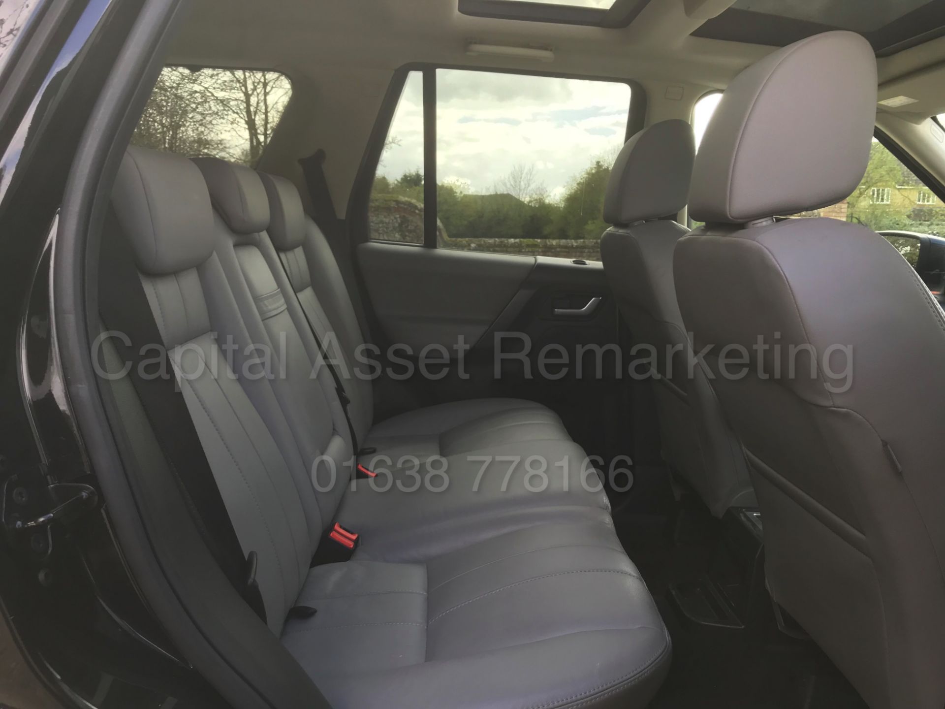 (On Sale) LAND ROVER FREELANDER 'HSE EDITION' (2011) '2.2 SD4 - AUTO' *SAT NAV - LEATHER - PAN ROOF* - Image 28 of 45