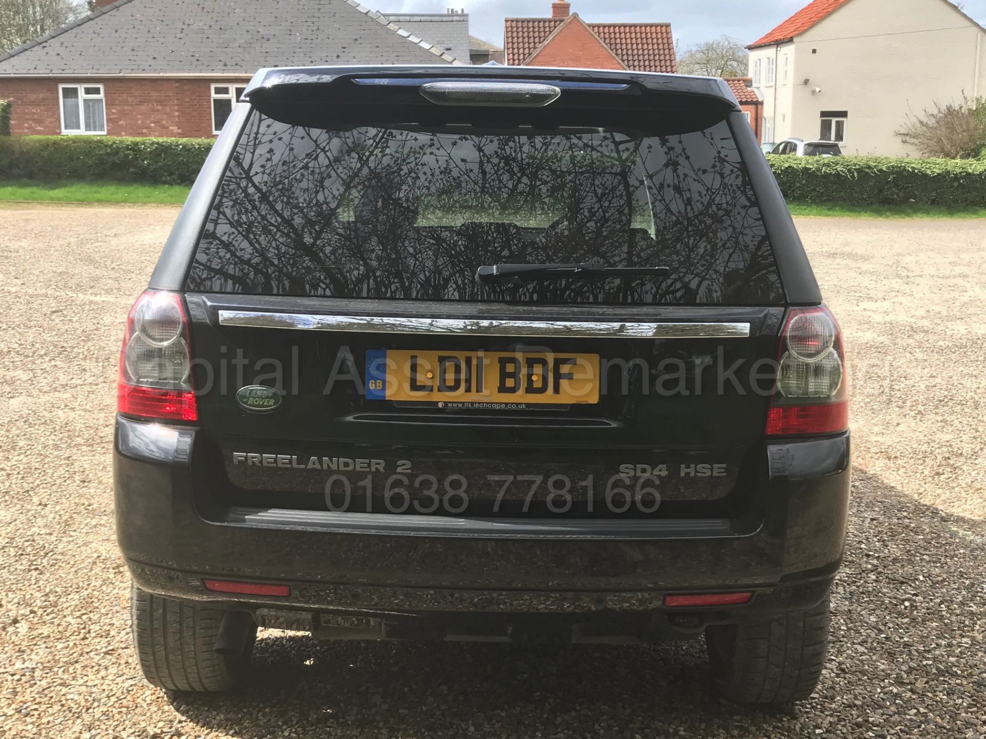 (On Sale) LAND ROVER FREELANDER 'HSE EDITION' (2011) '2.2 SD4 - AUTO' *SAT NAV - LEATHER - PAN ROOF* - Image 9 of 45