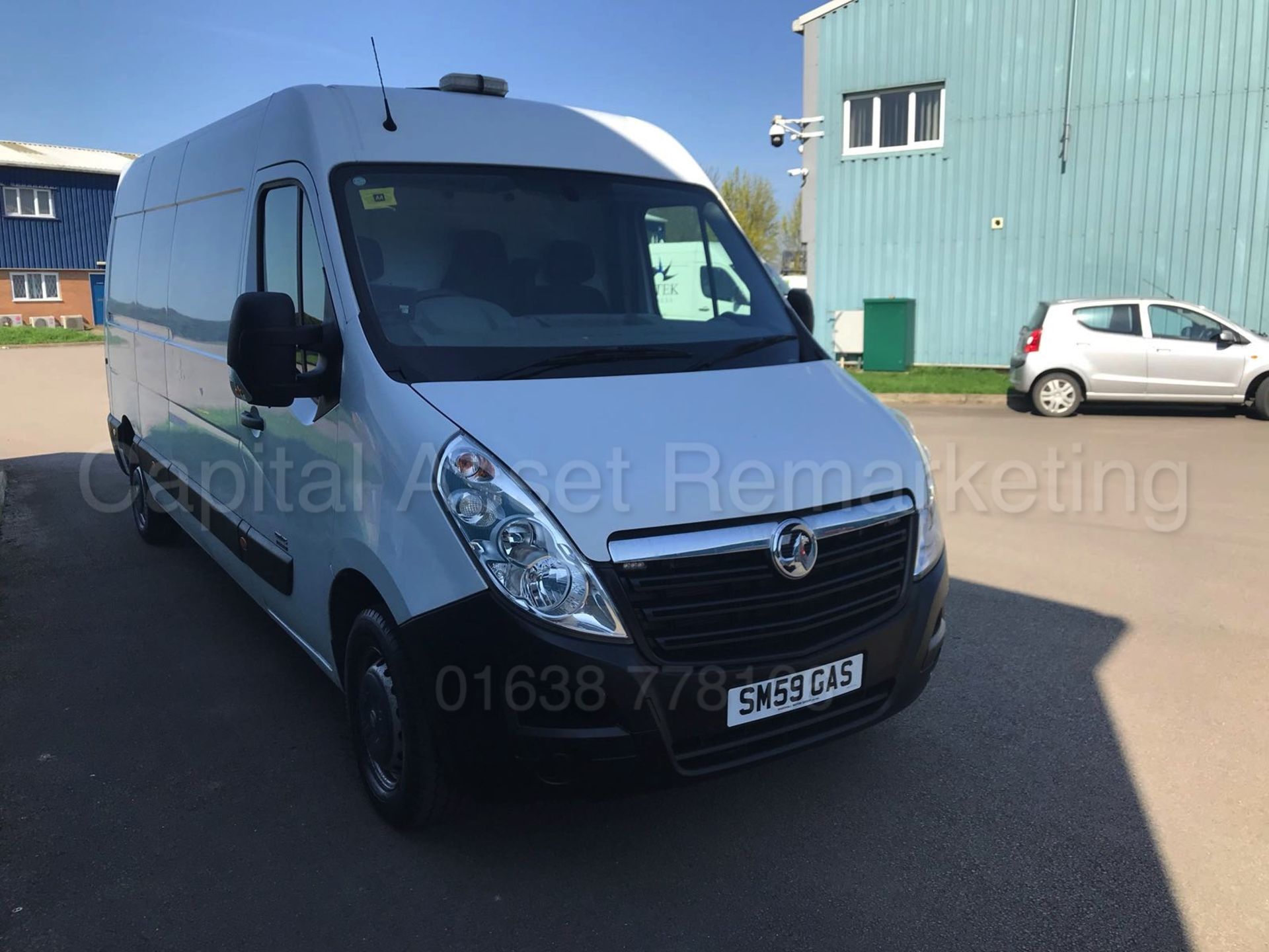 VAUXHALL MOVANO F3500 'LWB HI-ROOF' (2013 MODEL) '2.3 CDTI - 125 BHP - 6 SPEED' **AIR CON** - Image 10 of 21