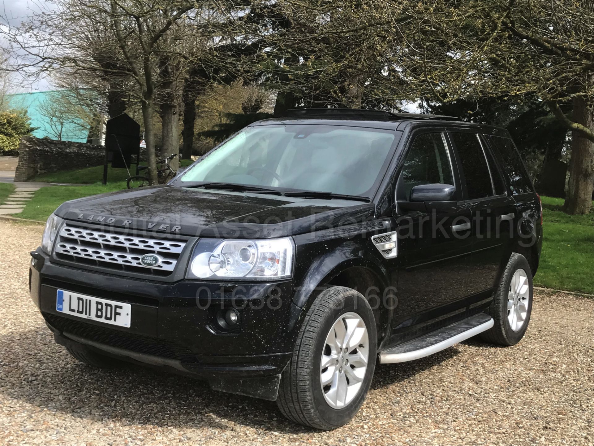 (On Sale) LAND ROVER FREELANDER 'HSE EDITION' (2011) '2.2 SD4 - AUTO' *SAT NAV - LEATHER - PAN ROOF* - Bild 4 aus 45