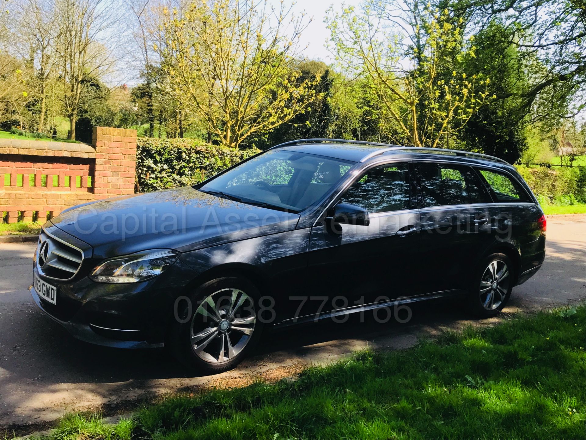 MERCEDES E220CDI "SPECIAL EQUIPMENT" ESTATE 7G TRONIC (2014 YEAR) SAT NAV - LEATHER - COMAND - Image 6 of 35