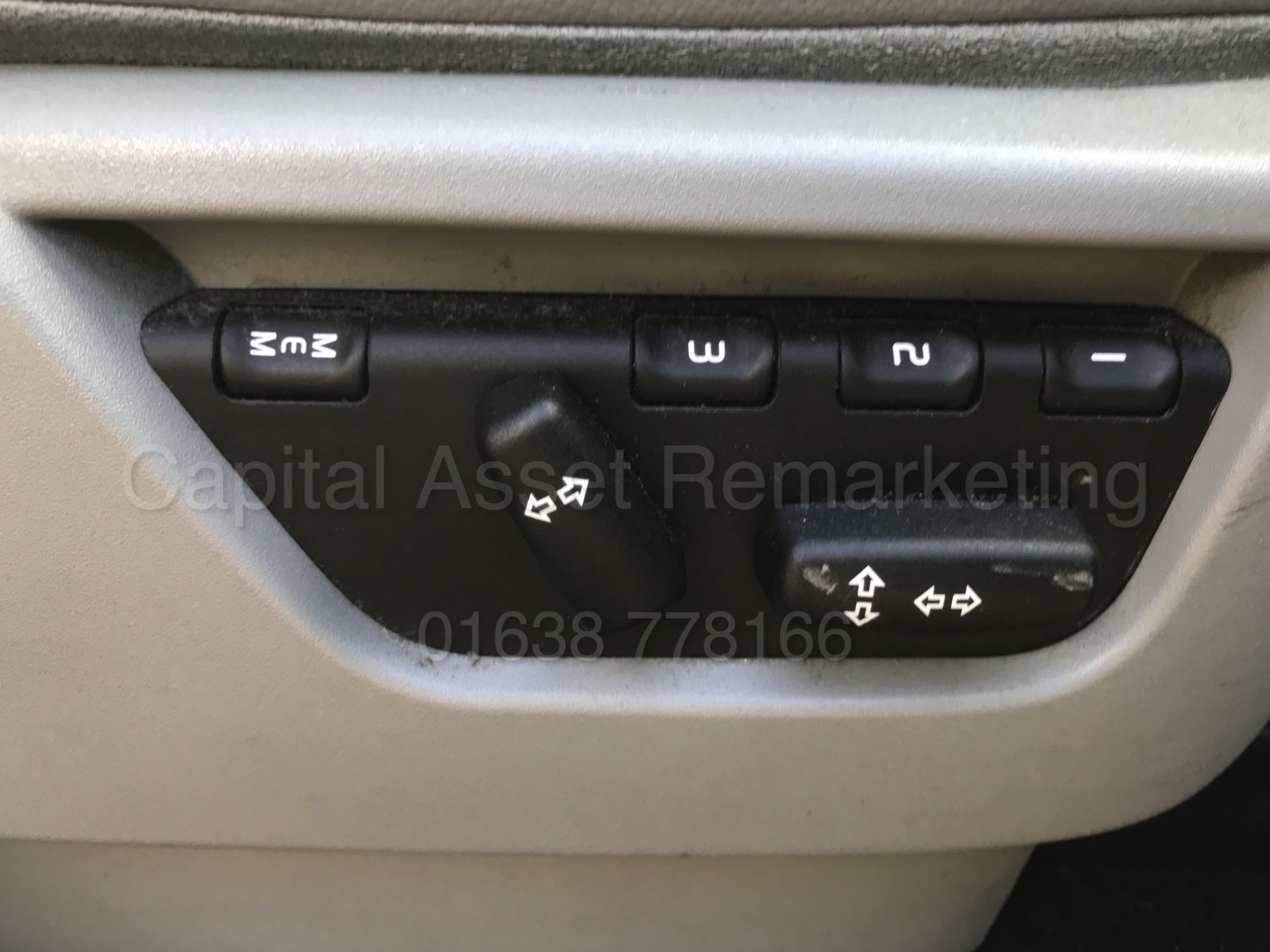 (On Sale) LAND ROVER FREELANDER 'HSE EDITION' (2011) '2.2 SD4 - AUTO' *SAT NAV - LEATHER - PAN ROOF* - Image 35 of 45