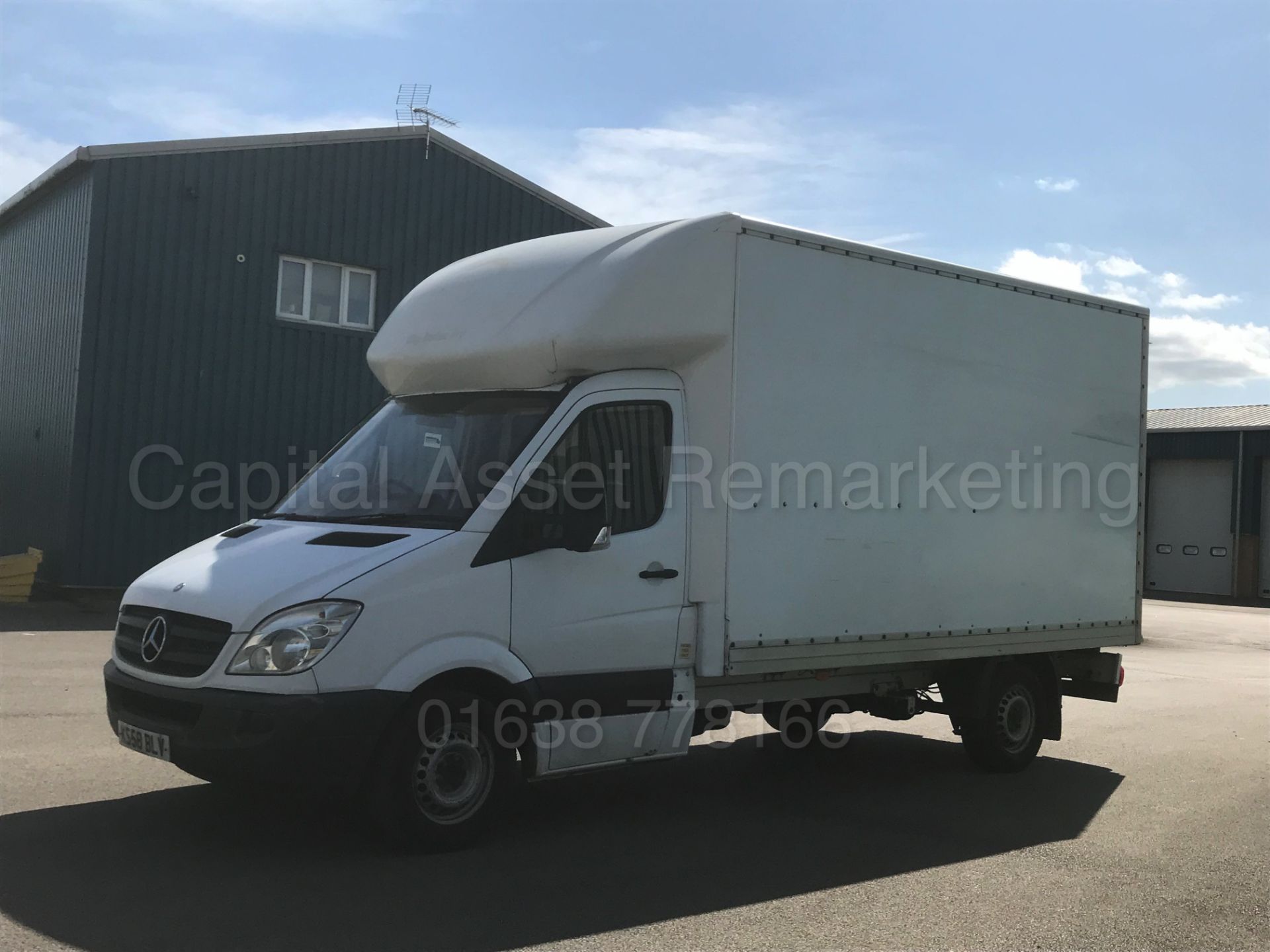 MERCEDES-BENZ SPRINTER 311 CDI 'LWB - LUTON / BOX VAN' (2009 MODEL) '130 BHP - 6 SPEED' **3500 KG** - Image 5 of 22