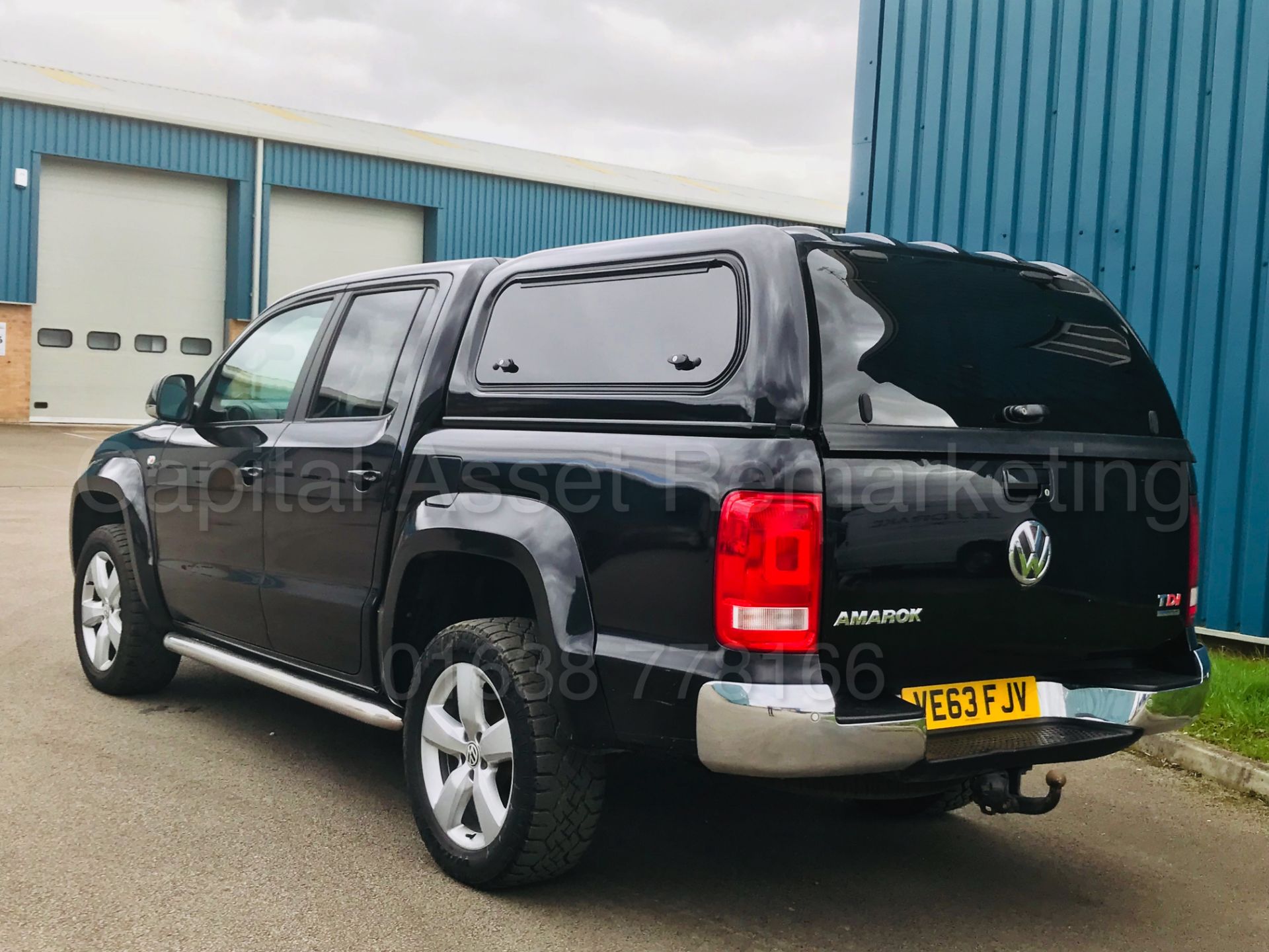 VOLKSWAGEN AMAROK 'HIGHLINE' D/CAB PICK-UP (2014 MODEL) '2.0 TDI - 180 BHP - AUTO - LEATHER - NAV' - Image 9 of 47