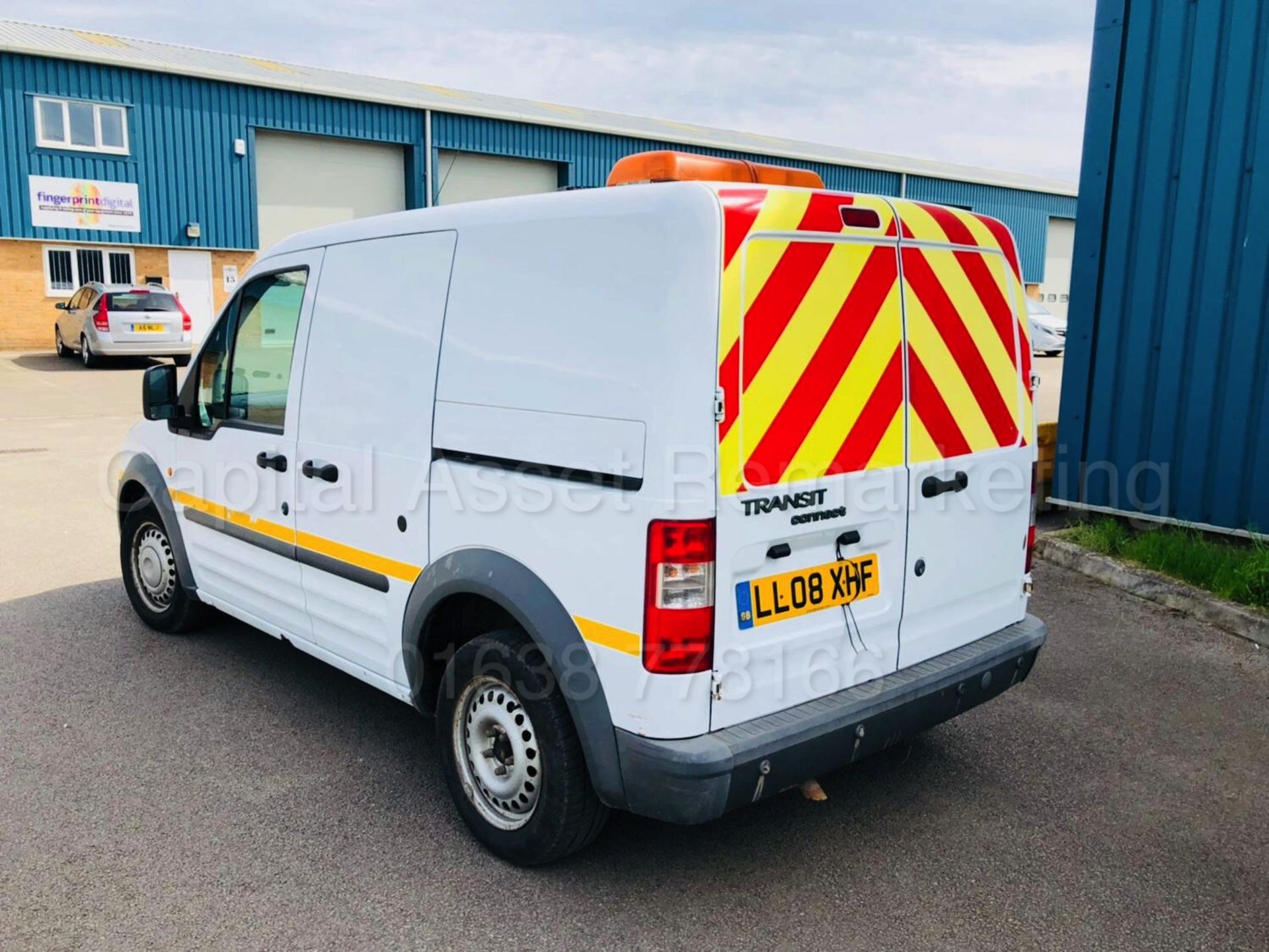 (On Sale) FORD TRANSIT CONNECT LX 90 T200 'PANEL VAN' (2008) '1.8 TDCI - 90 BHP - 5 SPEED' - Image 4 of 17