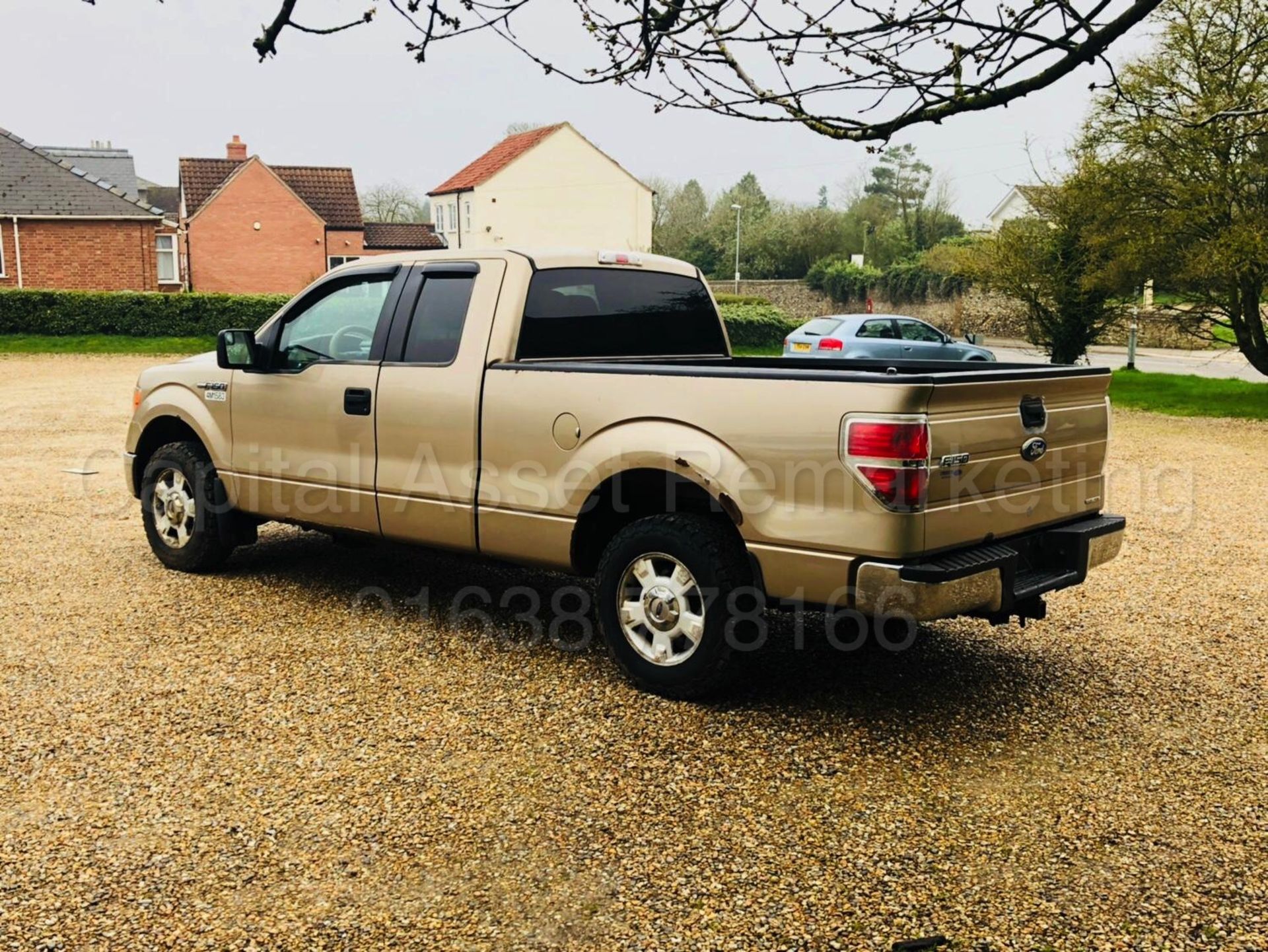 FORD F-150 'XLT EDITION' KING CAB (2012 MODEL) '5.0 V8 - COLUM GEARBOX' **MASSIVE SPEC** - Image 29 of 33