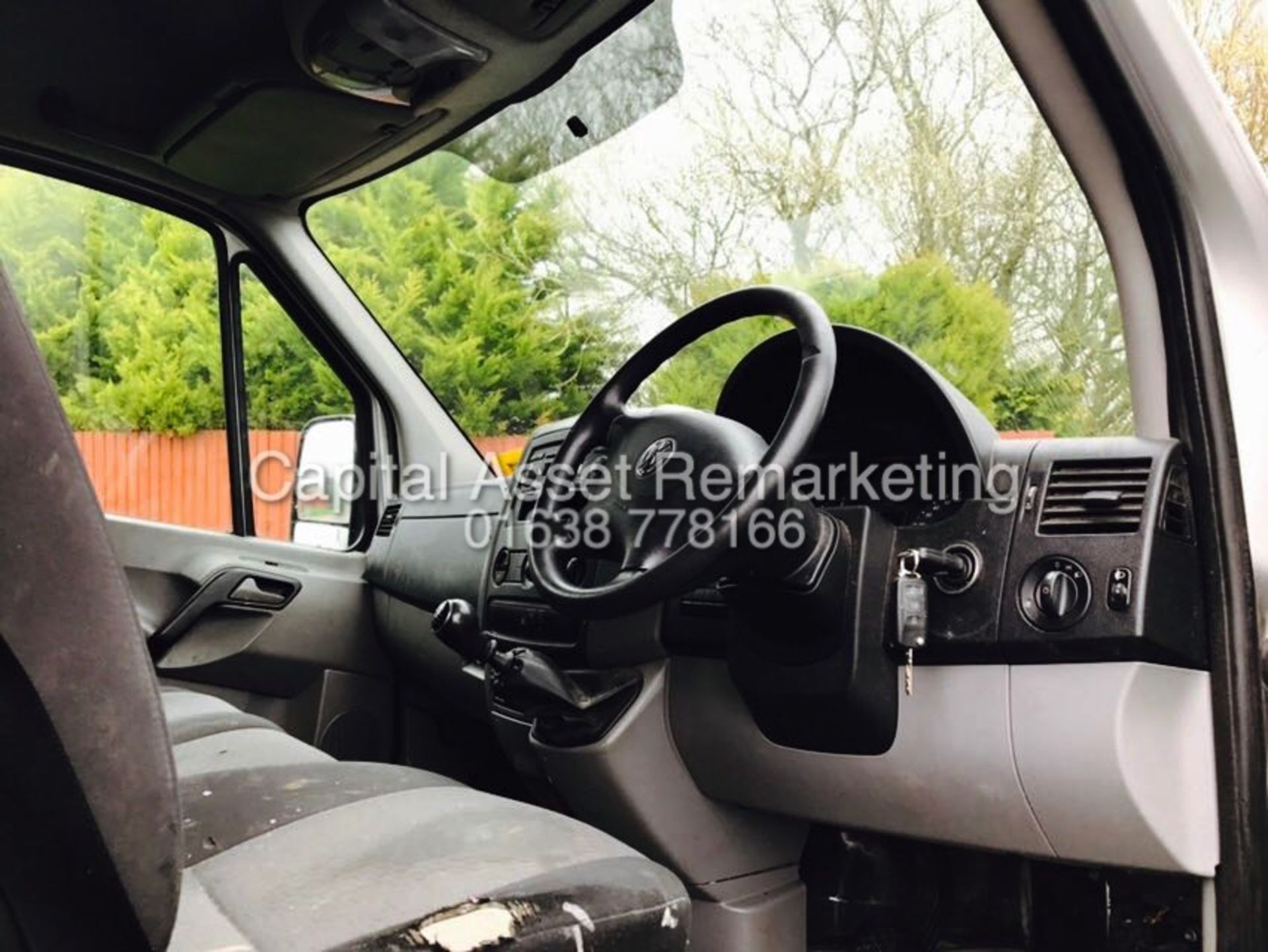 VOLKSWAGEN CRAFTER 2.5TDI CR35 "109BHP - 6 SPEED" LWB / HI TOP (13 REG) 1 OWNER - FACTORY SILVER - Bild 7 aus 12