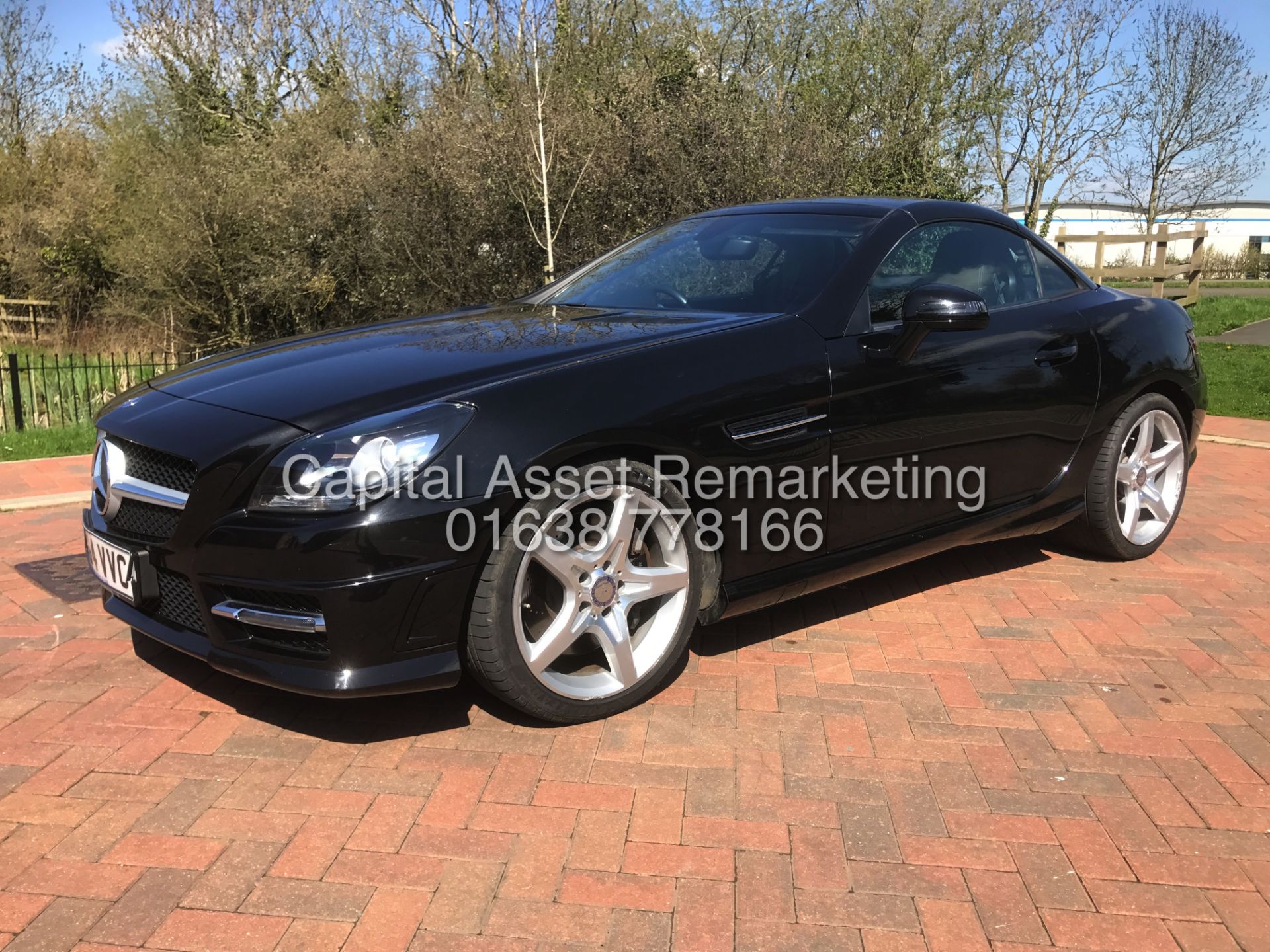 (ON SALE) MERCEDES SLK 250CDI "AMG SPORT" ROADSTER (2015 MODEL) SAT NAV-LEATHER *READY FOR SUMMER* - Image 10 of 27