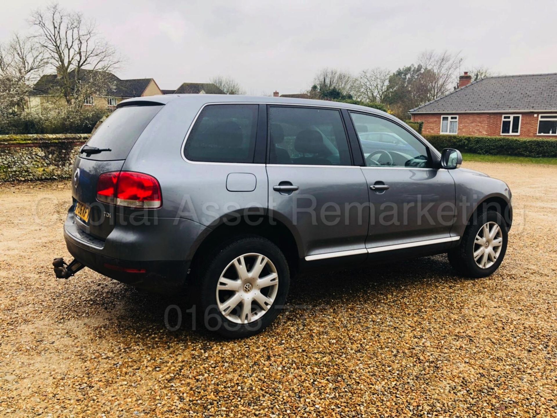 VOLKSWAGEN TOUAREG 'SPORT' (2006 - 06 REG) '2.5 TDI - 175 BHP - AUTO - LEATHER - SAT NAV' (NO VAT) - Image 11 of 29