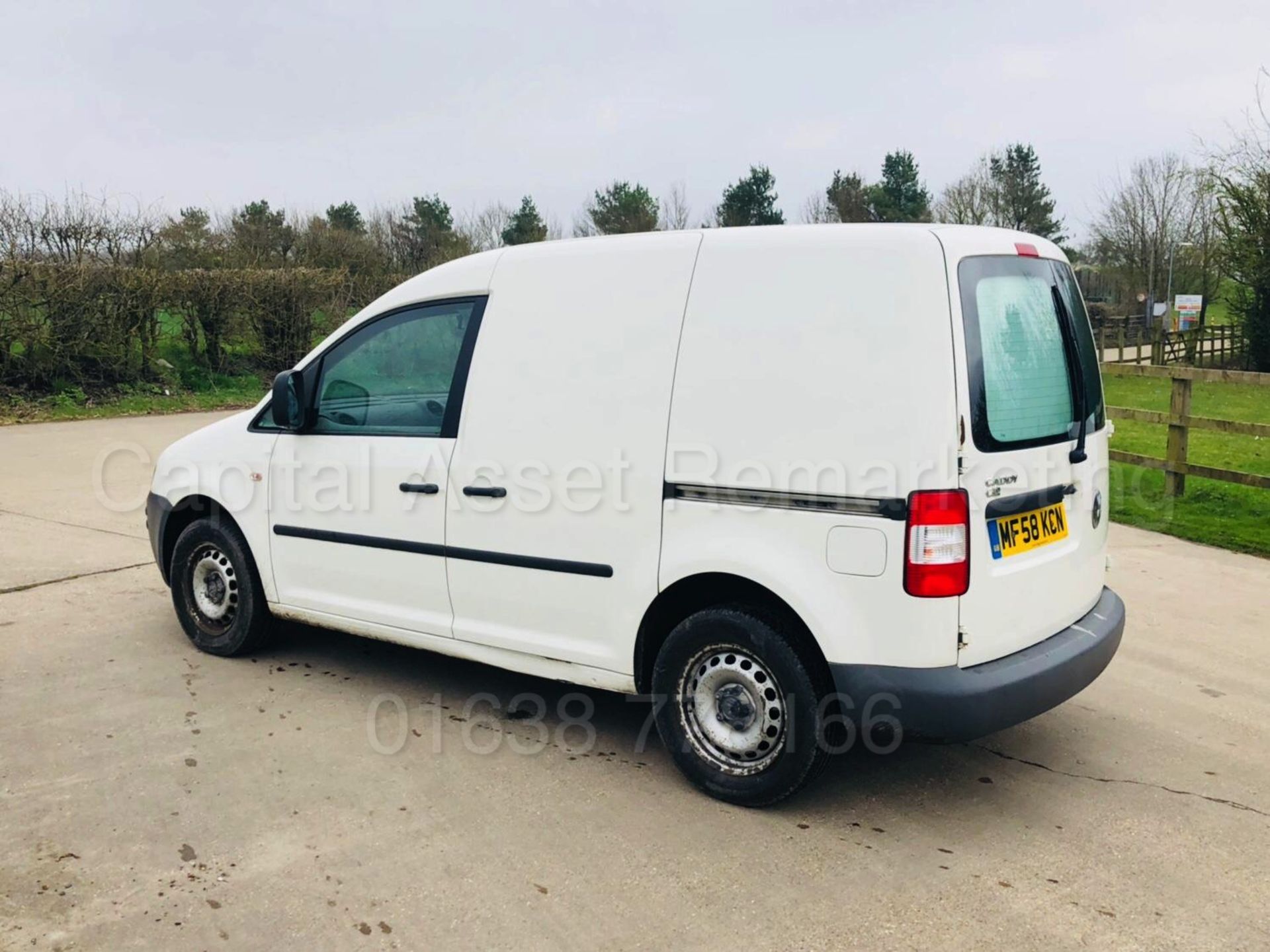 VOLKSWAGEN CADDY 'LCV - PANEL VAN' (2008 - 58 REG) '2.0 DIESEL - 5 SPEED' (NO VAT - SAVE 20%) - Bild 15 aus 19