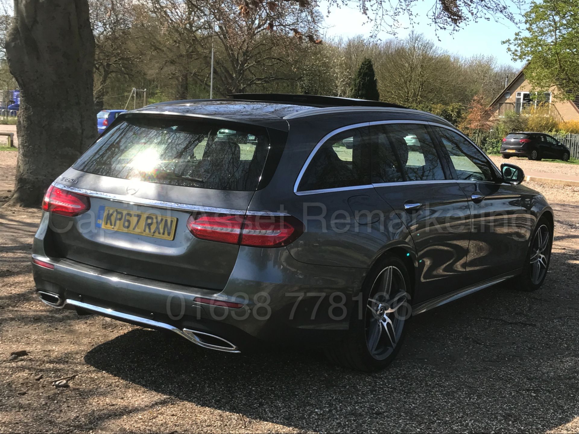 MERCEDES-BENZ E220D 'AMG PREMIUM' ESTATE (2017 - 67 REG) '9-G TRONIC - SAT NAV -PAN ROOF' *TOP SPEC* - Image 9 of 52