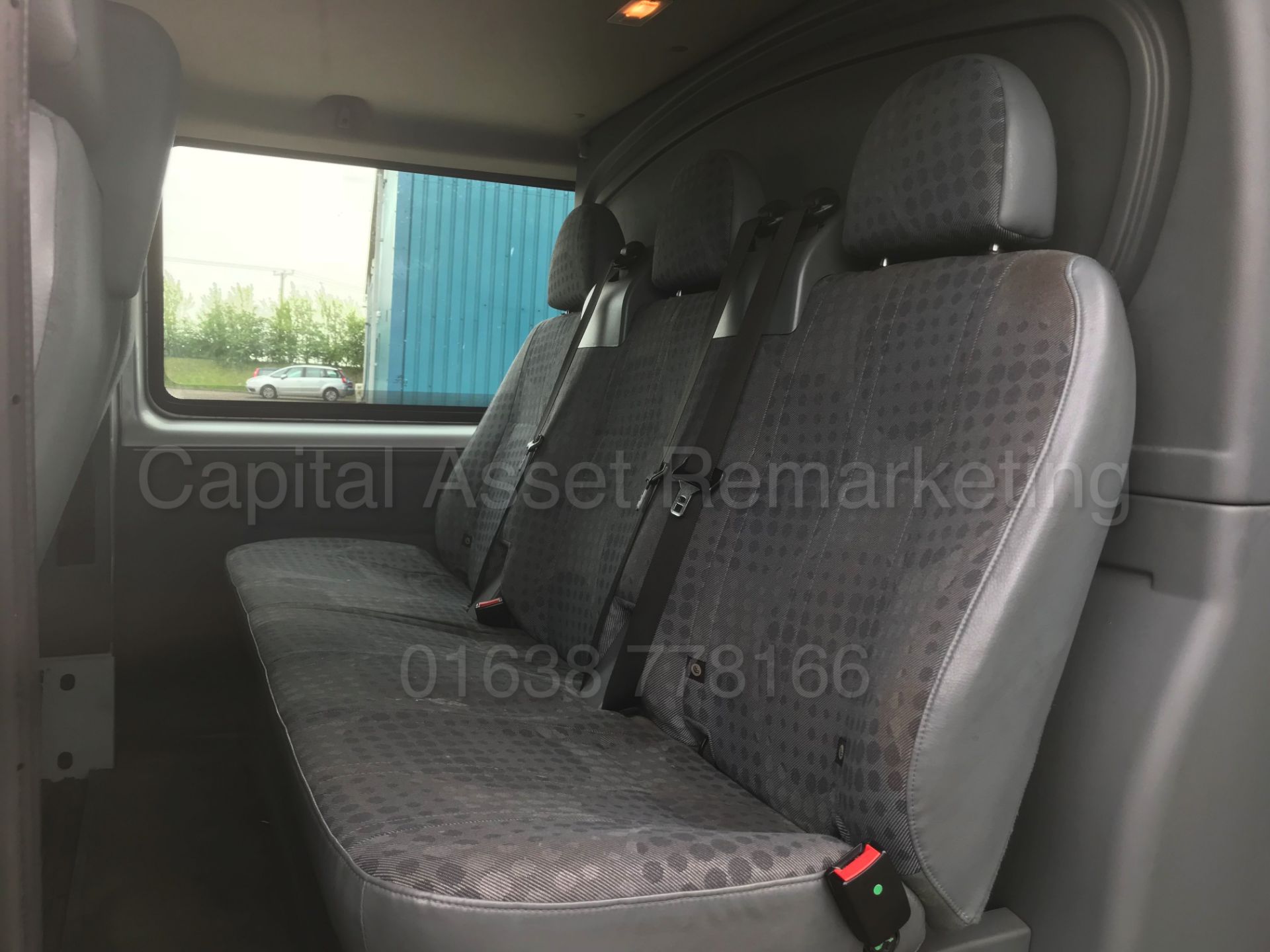 (ON SALE) FORD TRANSIT 115 T260S *TREND EDITION* '6 SEATER CREW VAN' (2011) '2.2 TDCI - 115 BHP - Image 21 of 39
