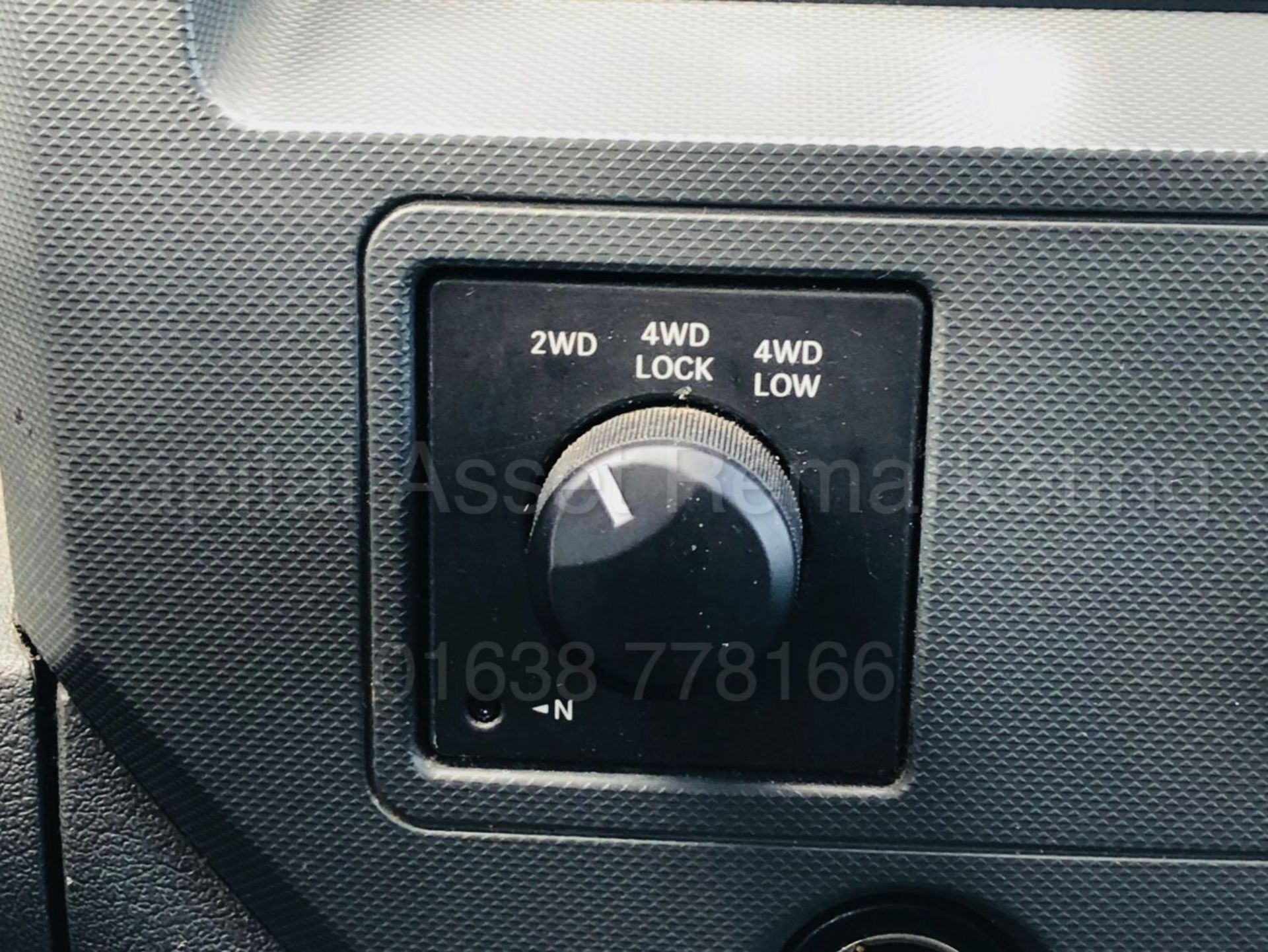 DODGE RAM 'SLT EDITION' DOUBLE CAB PICK-UP *4X4* (2009 MODEL) '5.7 HEMI V8 - 395 BHP - AUTO' *LOOK* - Image 26 of 36