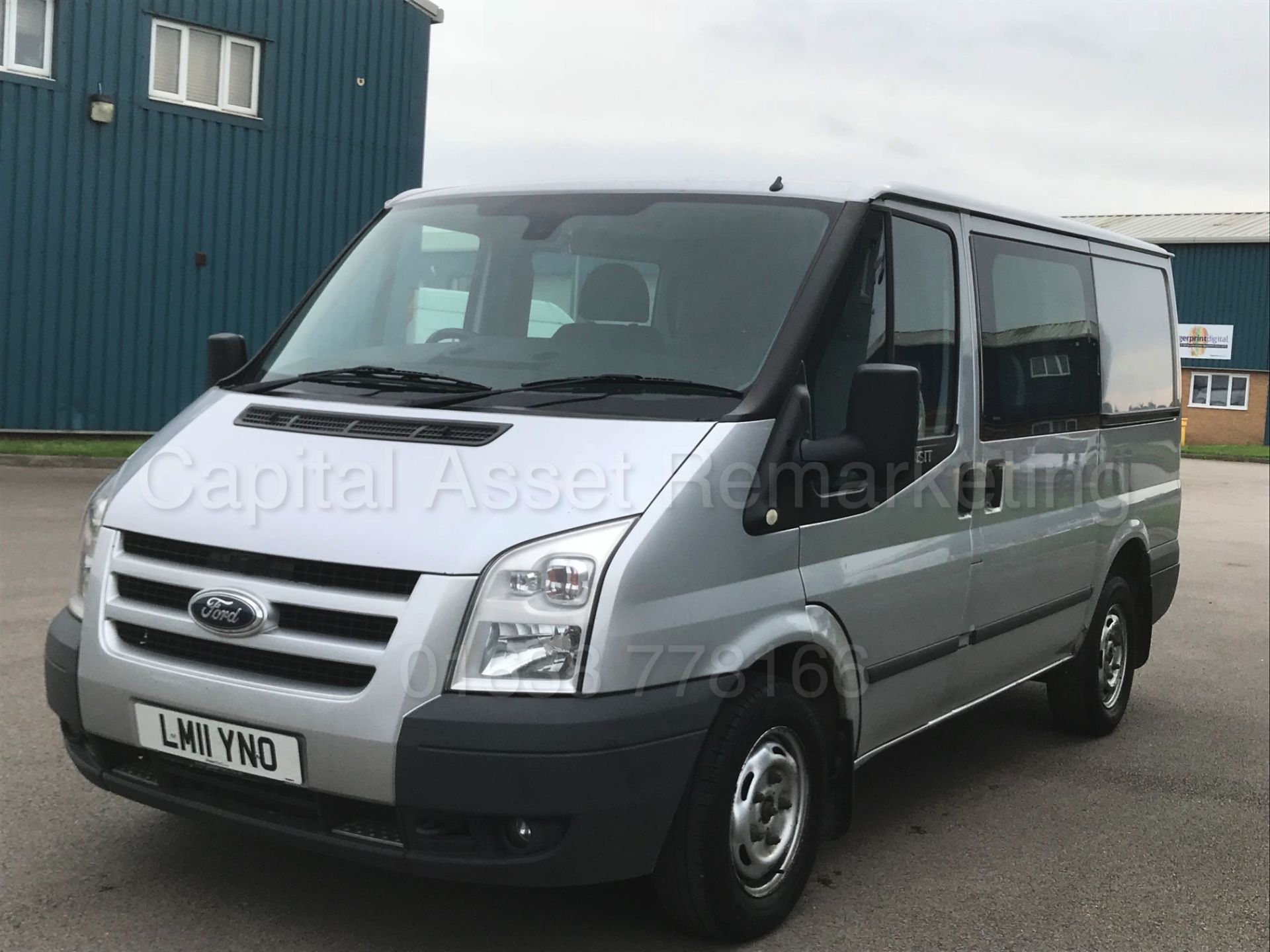 (ON SALE) FORD TRANSIT 115 T260S *TREND EDITION* '6 SEATER CREW VAN' (2011) '2.2 TDCI - 115 BHP - Image 3 of 39