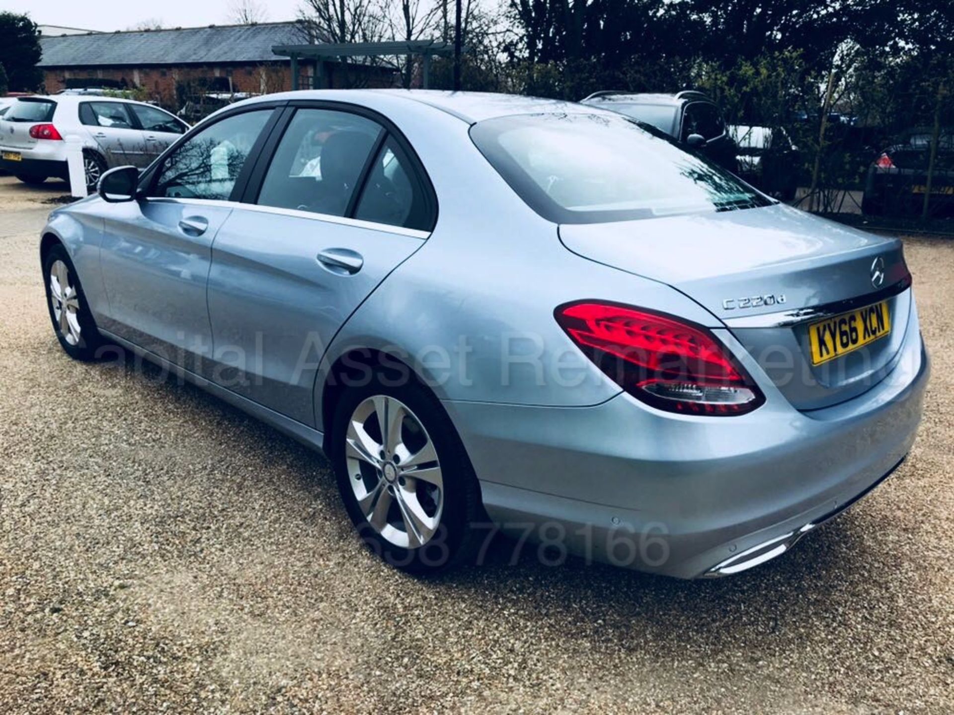 ON SALE MERCEDES-BENZ C220D 'EXECUTIVE EDITION' (2017 MODEL)'7-G AUTO - LEATHER- SAT NAV' HUGE SPEC! - Image 6 of 30