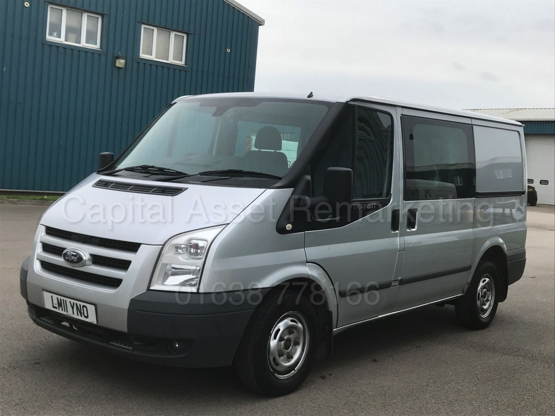 (ON SALE) FORD TRANSIT 115 T260S *TREND EDITION* '6 SEATER CREW VAN' (2011) '2.2 TDCI - 115 BHP - Image 4 of 39