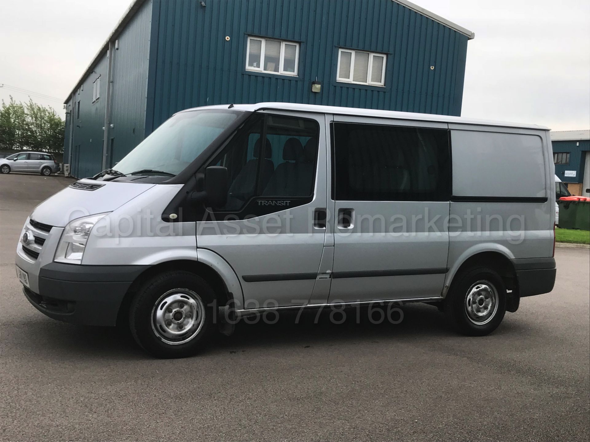 (ON SALE) FORD TRANSIT 115 T260S *TREND EDITION* '6 SEATER CREW VAN' (2011) '2.2 TDCI - 115 BHP - Bild 6 aus 39