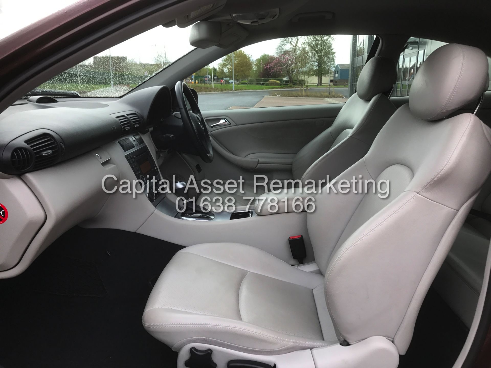 (On Sale) MERCEDES CLC 220CDI "AUTO" SPECIAL EQUIPMENT" (2010 MODEL) LEATHER - HUGH SPEC -FSH-NO VAT - Image 14 of 21