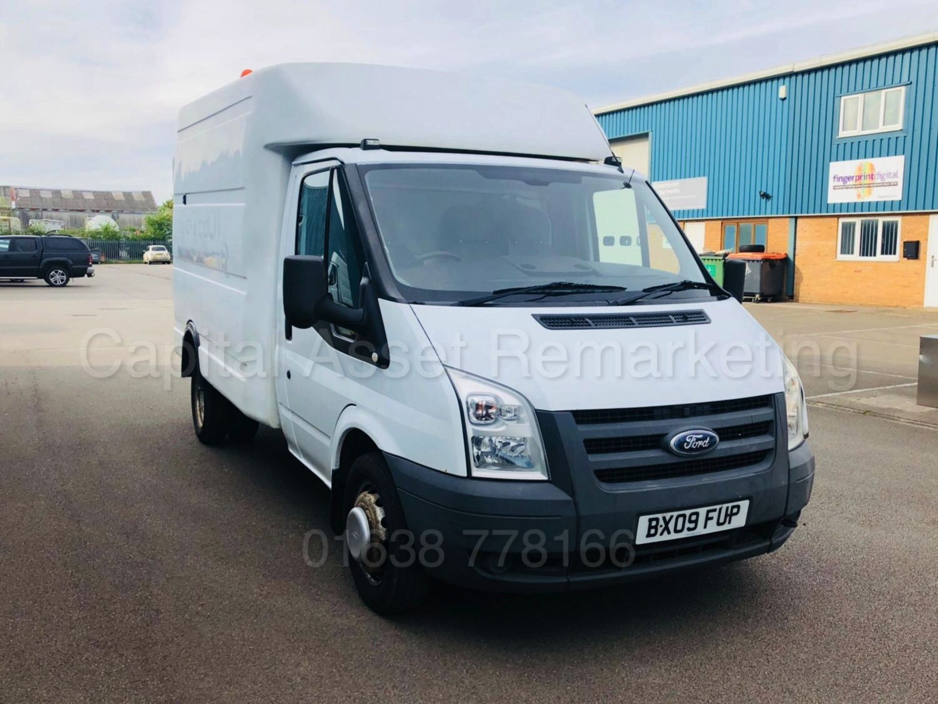 FORD TRANSIT 100 350 'BOX / LUTON VAN' (2009 - 09 REG) '2.4 TDCI - 100 BHP' (1 COMPANY OWNER) - Bild 2 aus 22