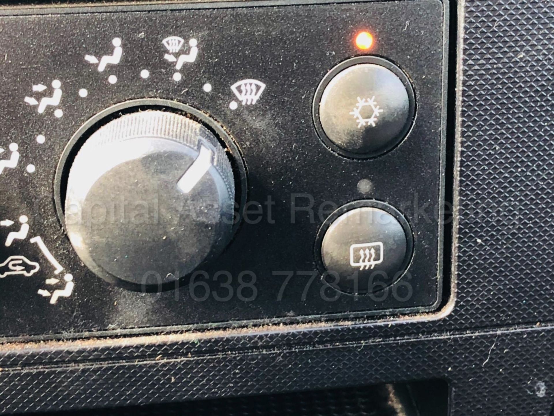 DODGE RAM 1500 'SLT EDITION' *4X4* (2008) '5.7 HEMI V8 SLT - AUTO' DOUBLE CAB PICK-UP *MASSIVE SPEC* - Image 29 of 36