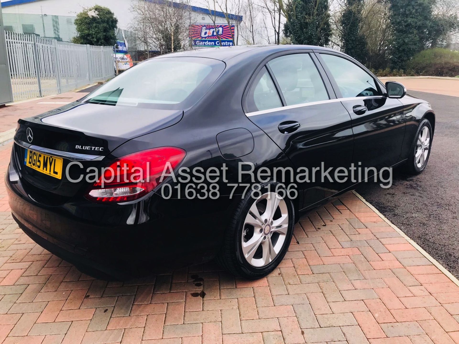 ON SALE MERCEDES C220d "SE EXECUTIVE" AUTO - 15 REG - BLACK - 1 OWNER - LEATHER - SAT NAV - WOW!!!! - Image 13 of 27