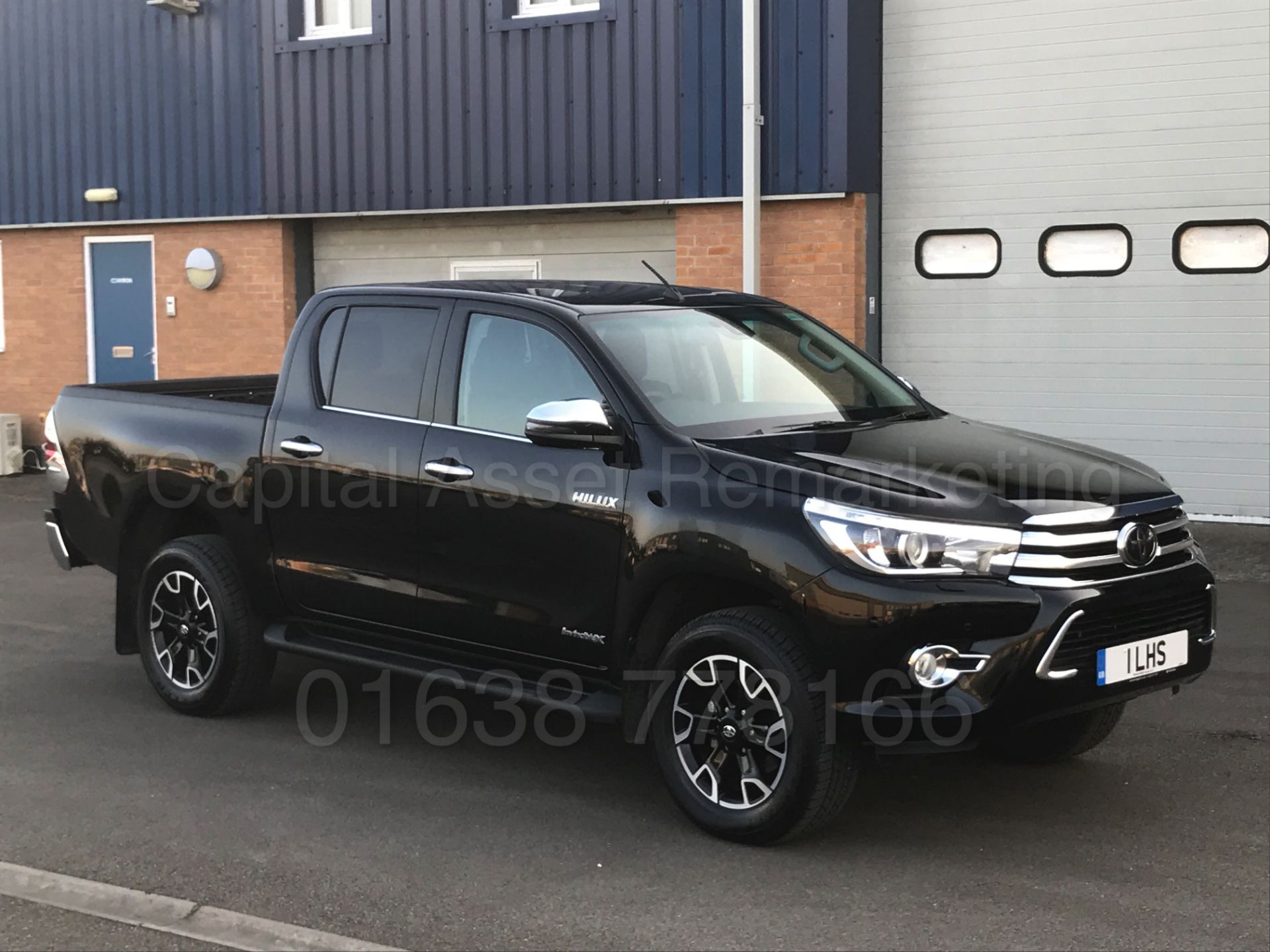 TOYOTA HILUX 'INVINCIBLE X' (2018) D/CAB PICK-UP 'D-4D - AUTO - LEATHER - SAT NAV' *STOP/START*