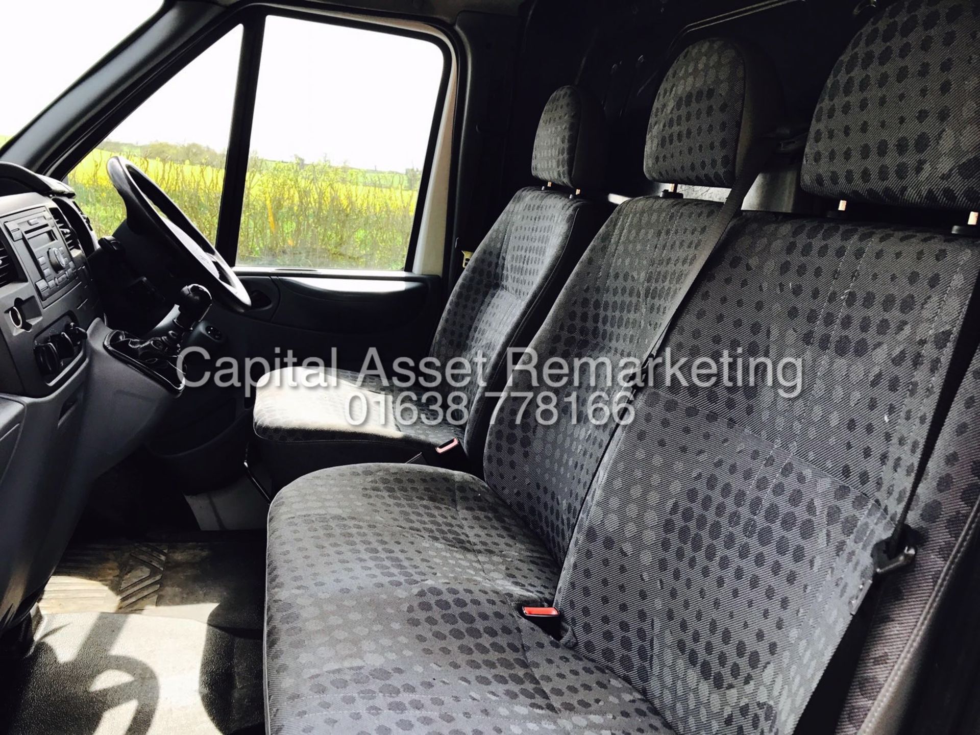 FORD TRANSIT T350L (100) LONG WHEEL BASE HIGH TOP - 12 REG - SLD - 3 SEATER - LOOk!!! - Bild 6 aus 10