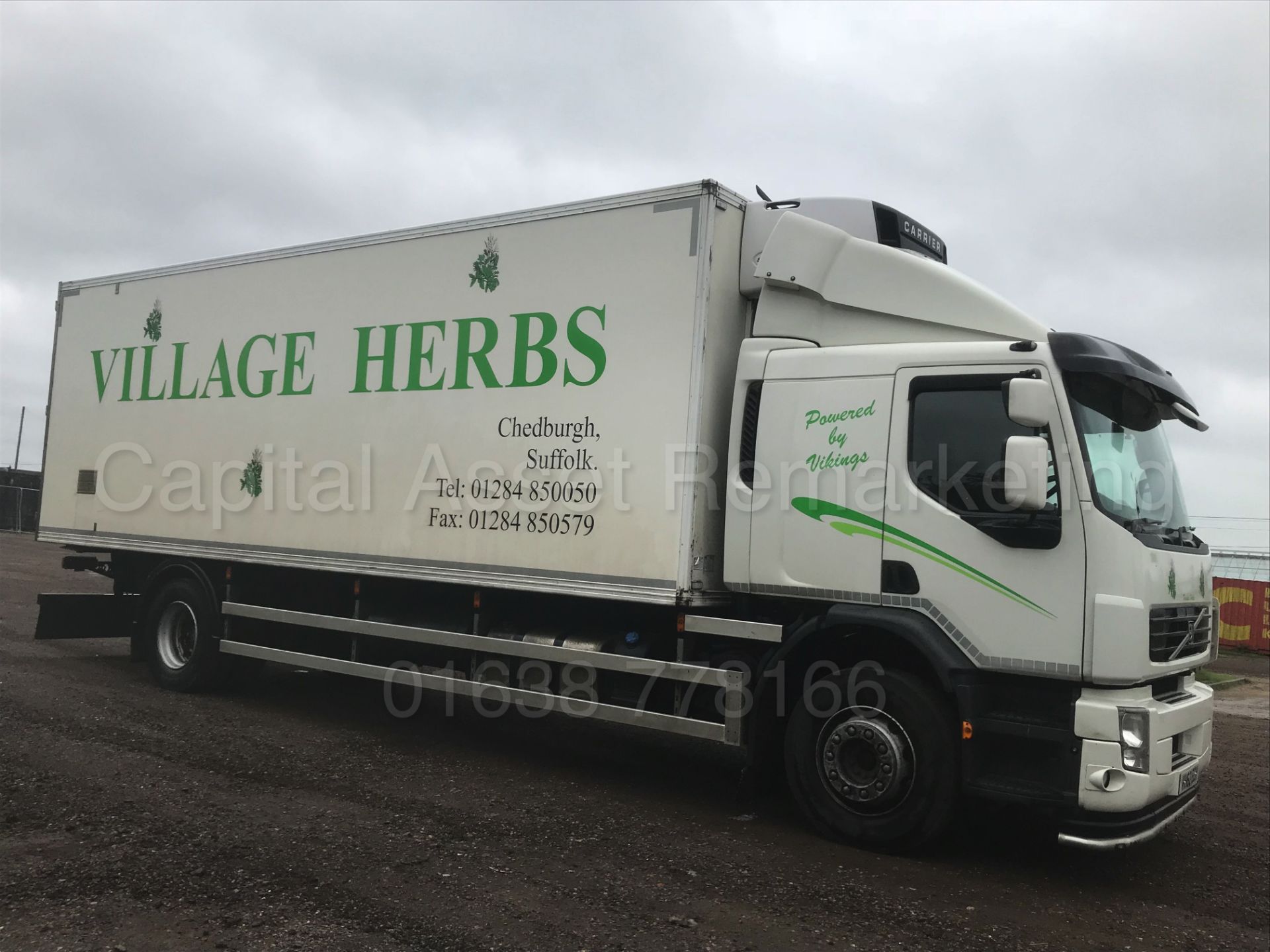 VOLVO ES260 '18 TONNE - REFRIGERATED TRUCK' *SLEEPER CAB* (2013 MODEL) '7L DIESEL - AUTOMATIC' - Image 10 of 32